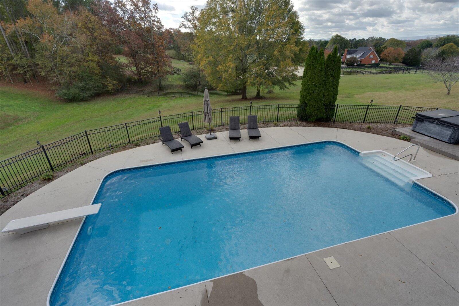194 Overlook Drive