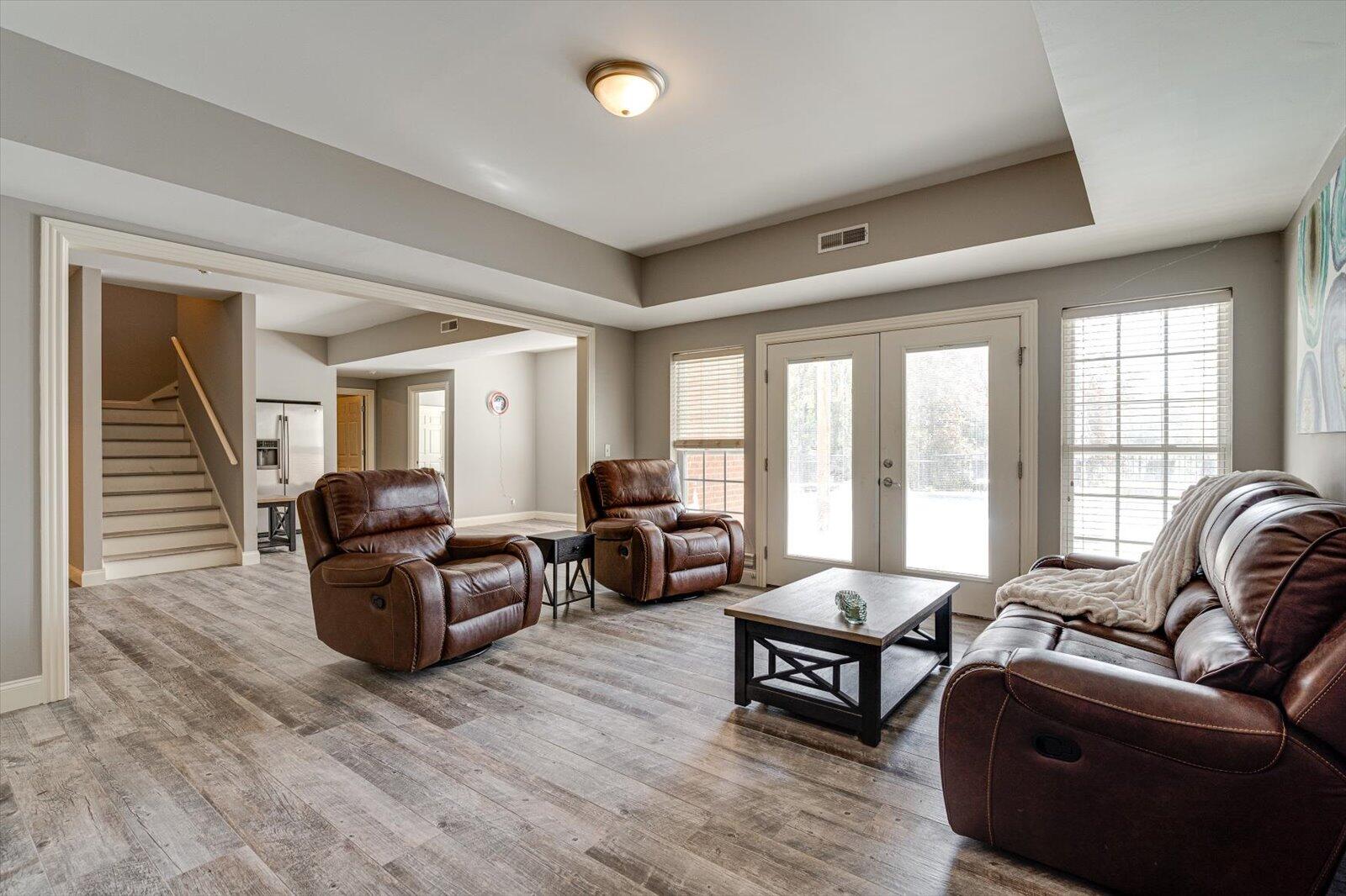 194 Overlook Drive