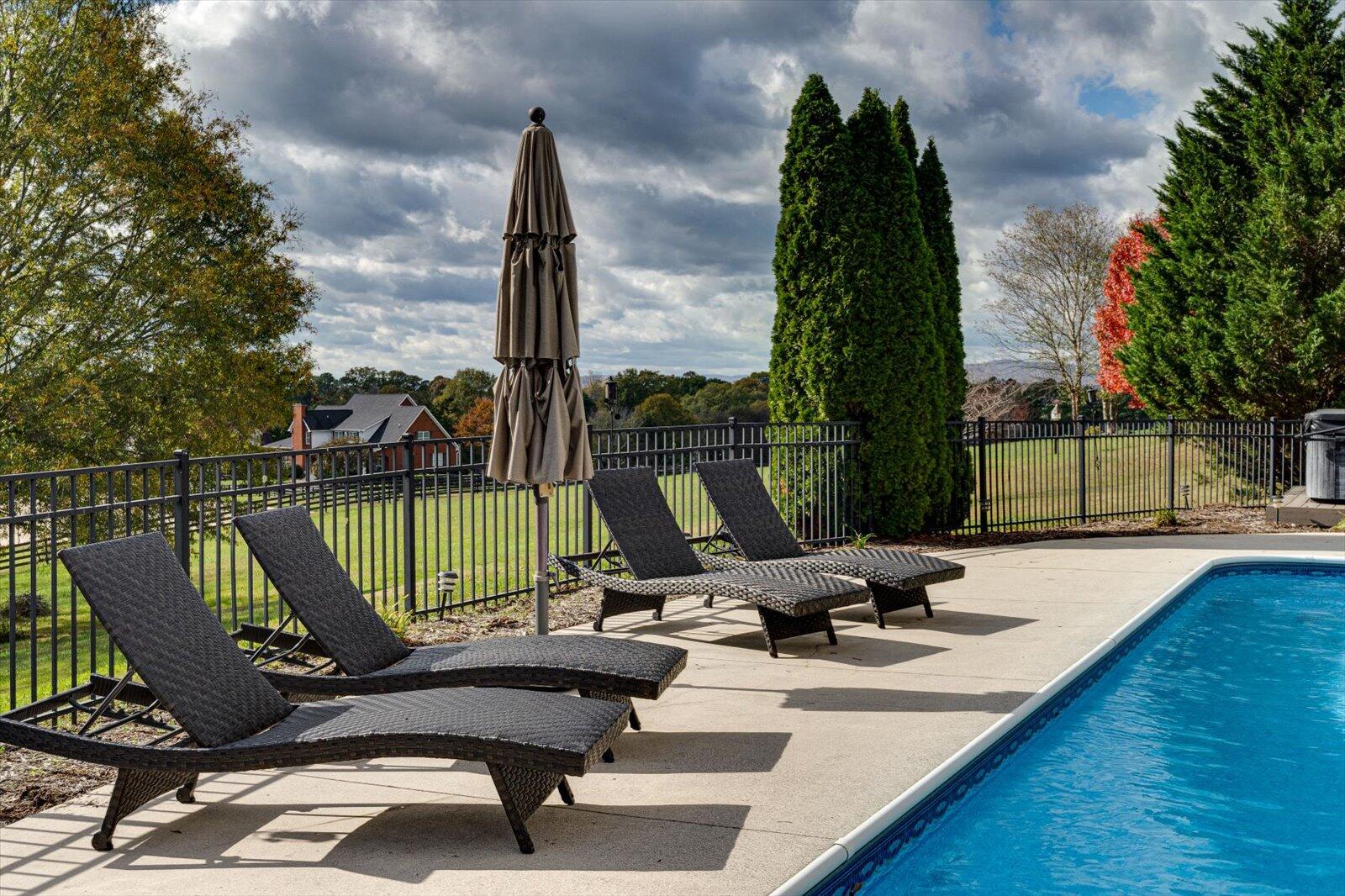 194 Overlook Drive