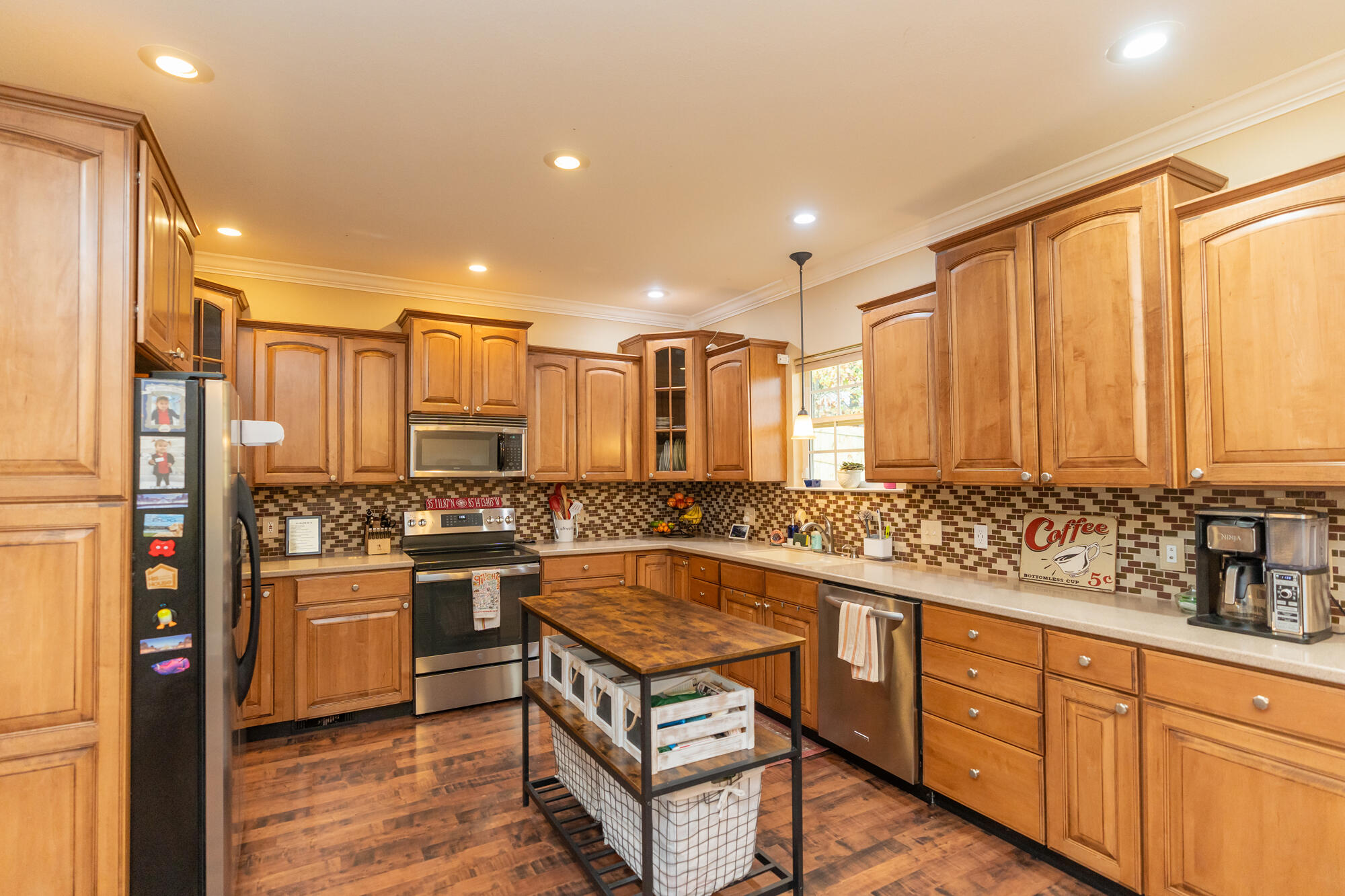 2515 Dogwood Garden Lane