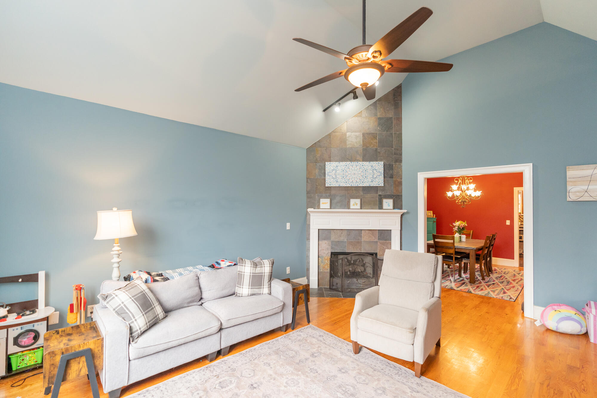 2515 Dogwood Garden Lane