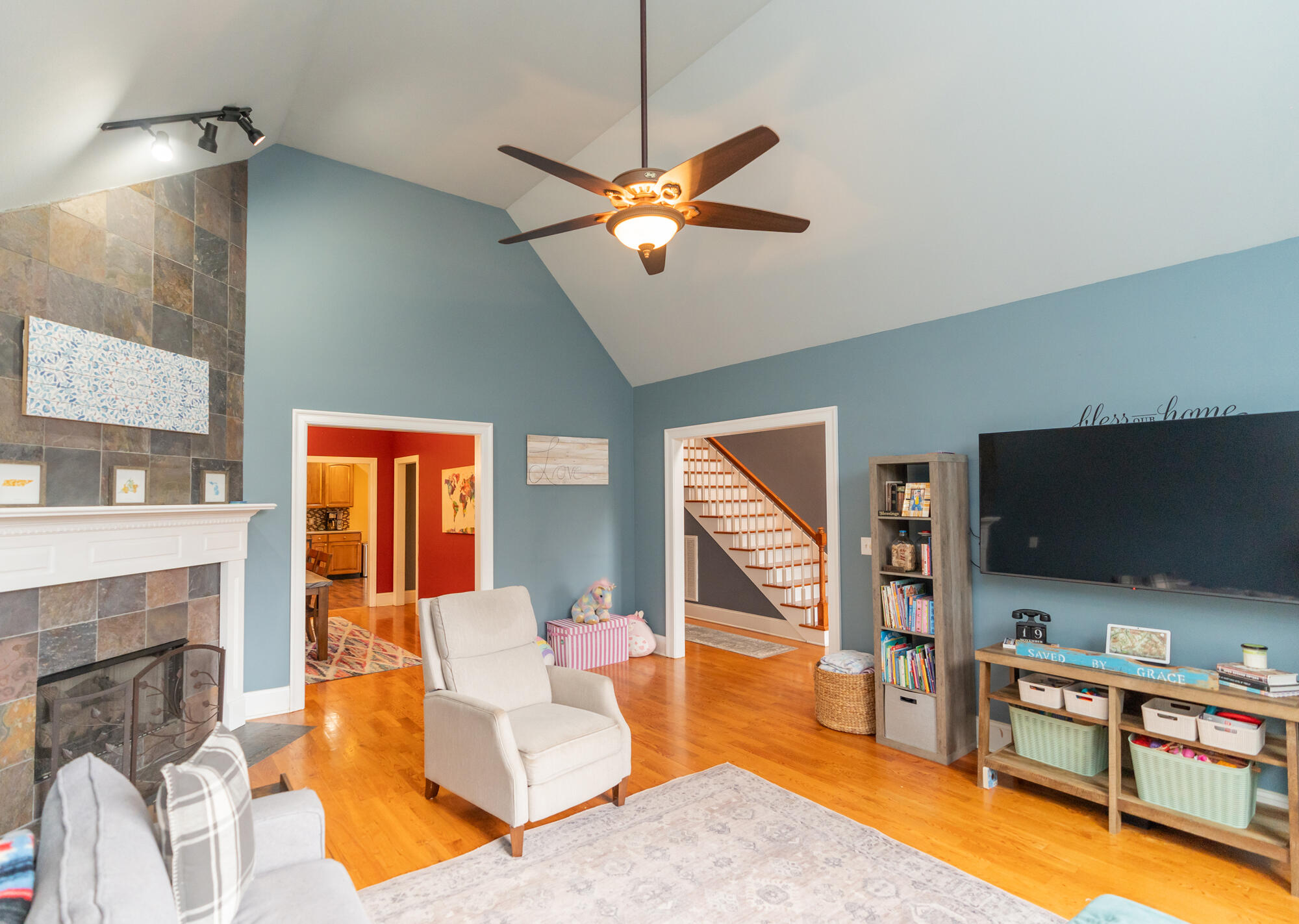 2515 Dogwood Garden Lane