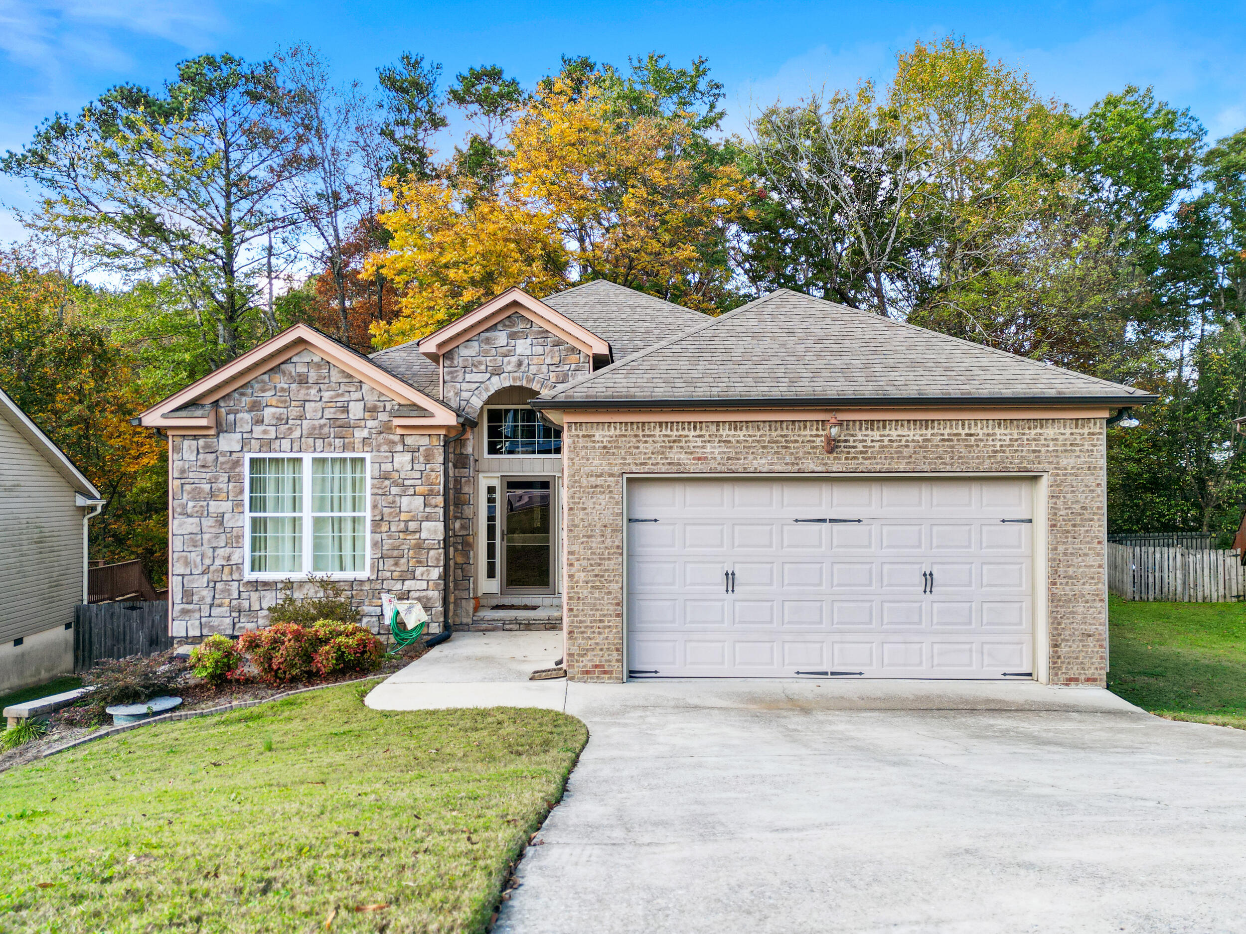 2367 Lake Mist Drive