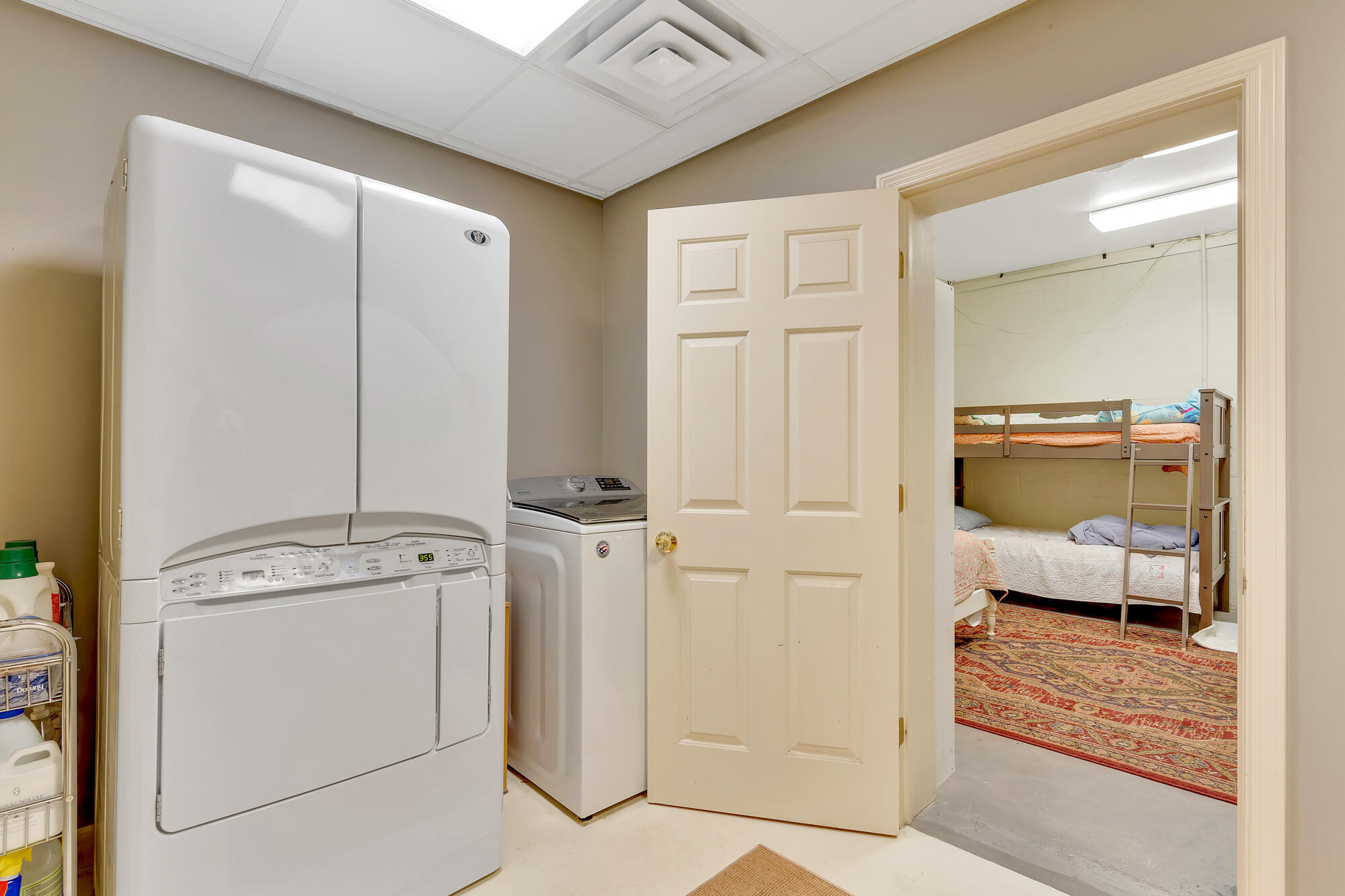 802 Signal Mountain Boulevard