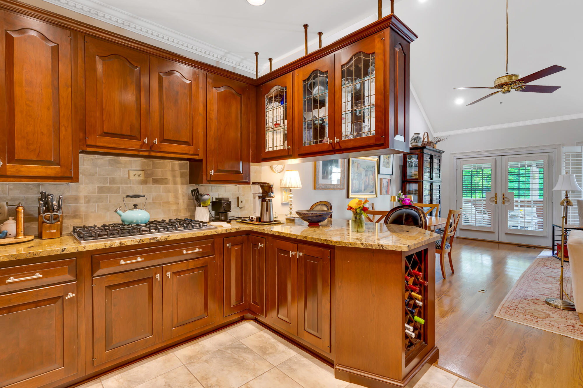 802 Signal Mountain Boulevard