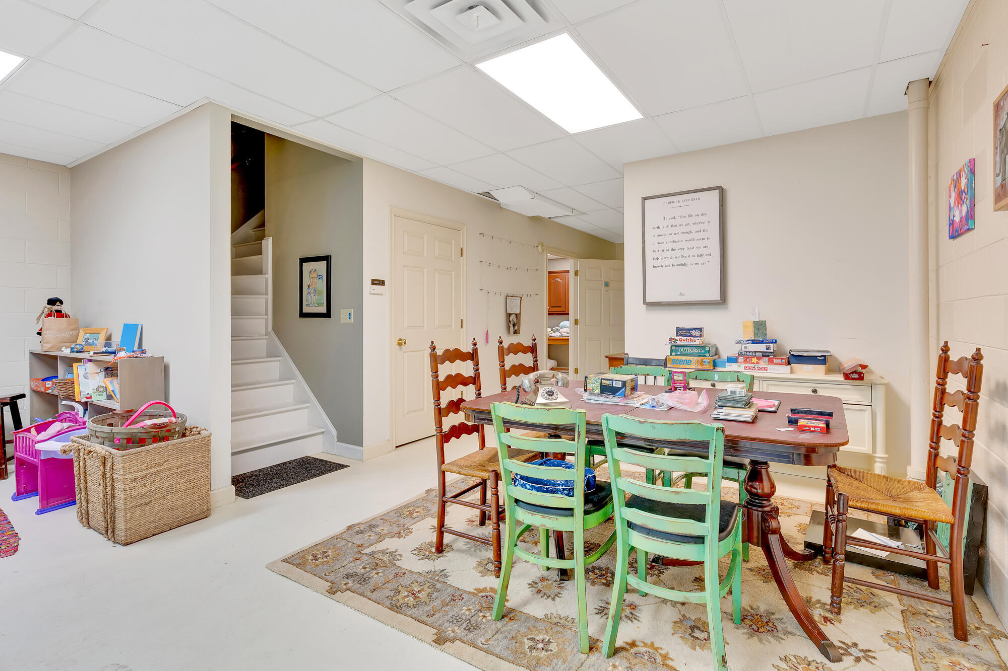 802 Signal Mountain Boulevard