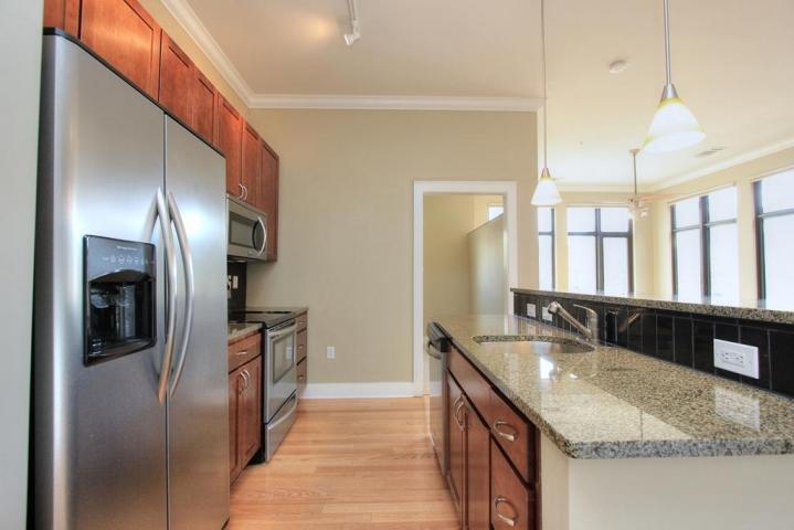 129 Walnut Street, #111