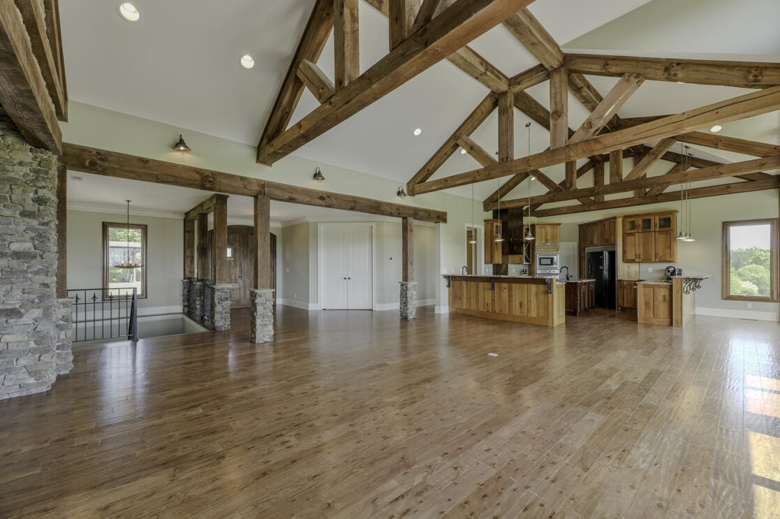 10677 Quarter Horse Lane