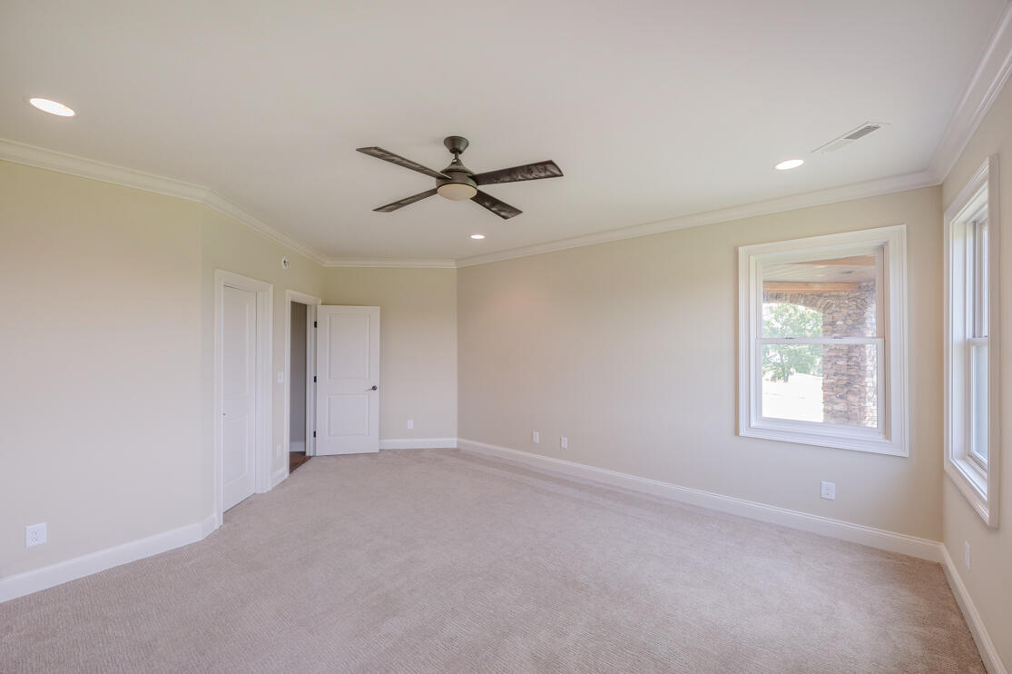 10677 Quarter Horse Lane