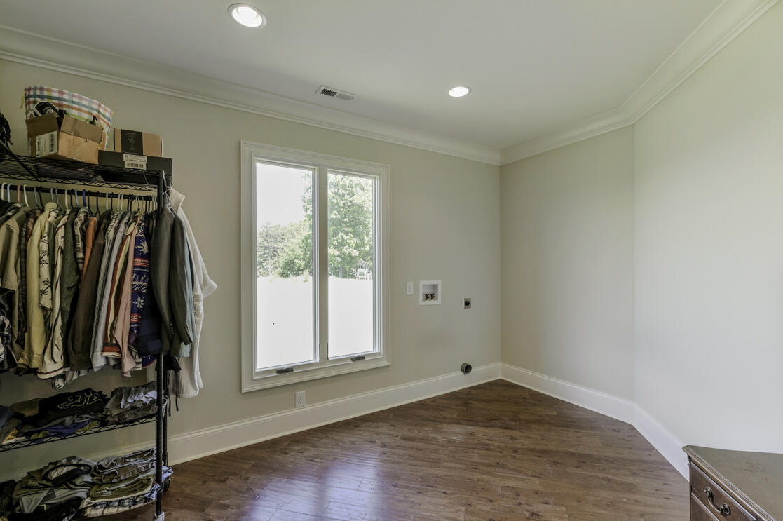 10677 Quarter Horse Lane