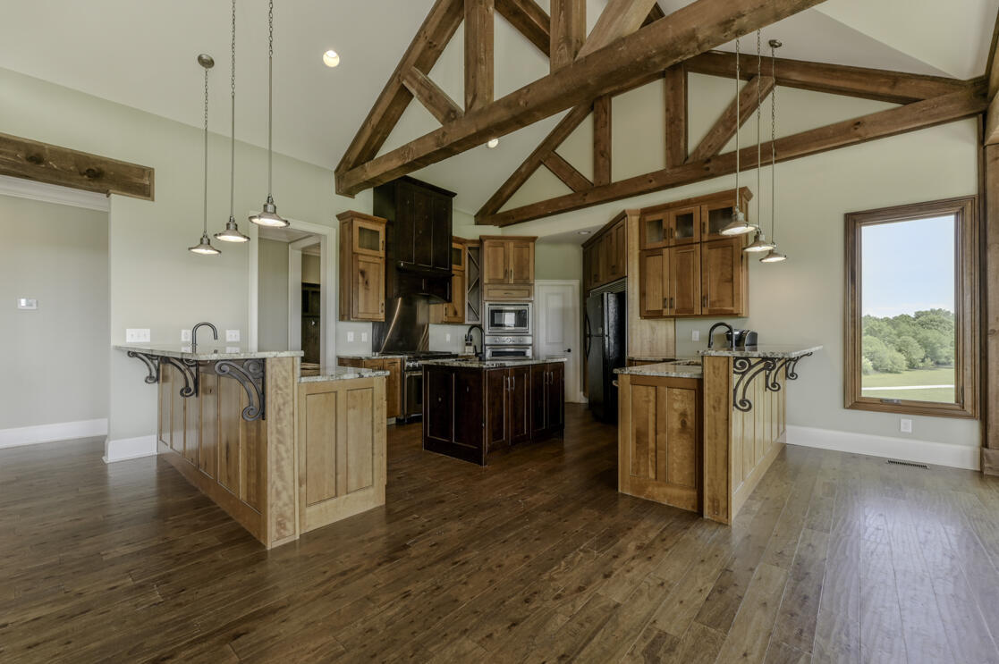10677 Quarter Horse Lane