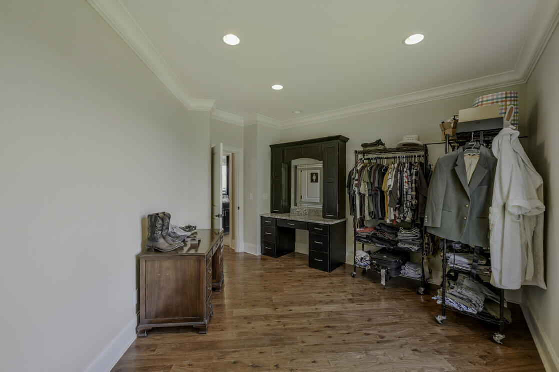 10677 Quarter Horse Lane