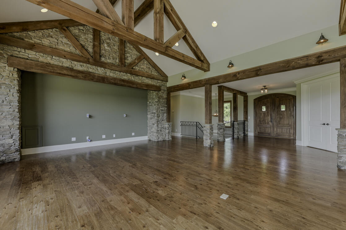 10677 Quarter Horse Lane