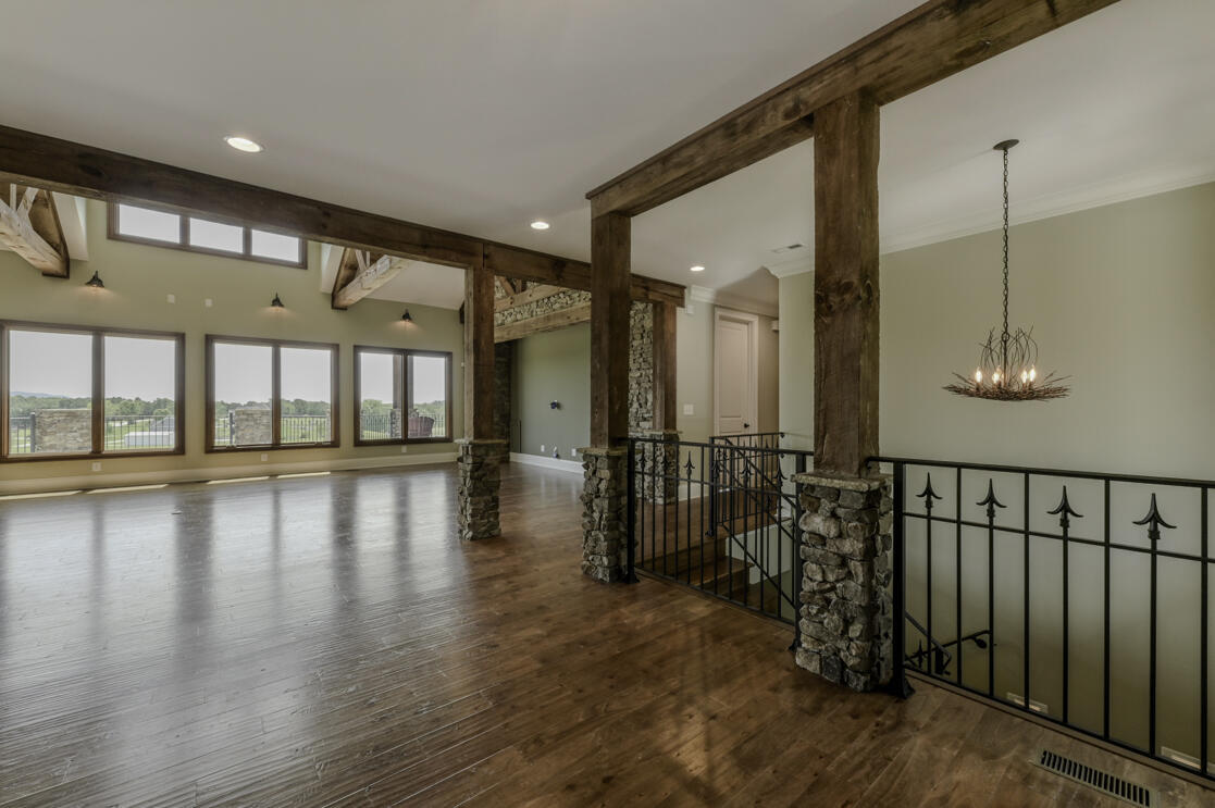 10677 Quarter Horse Lane