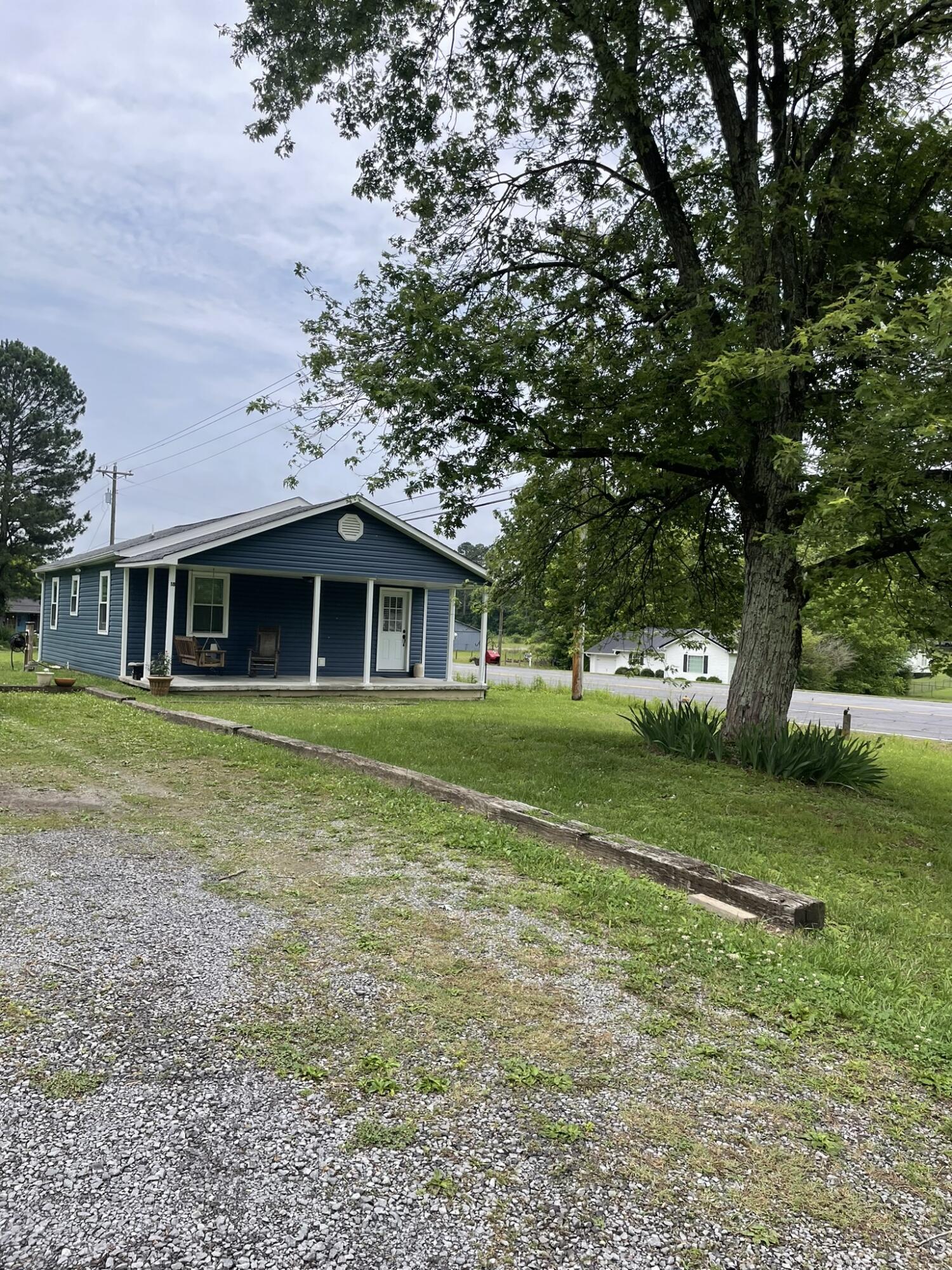 18 Center Grove Road