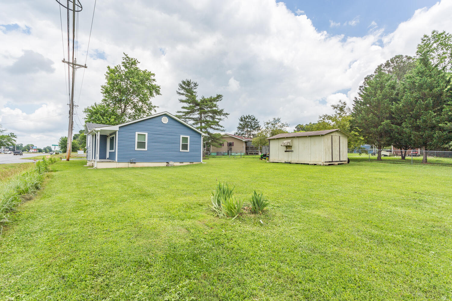 18 Center Grove Road