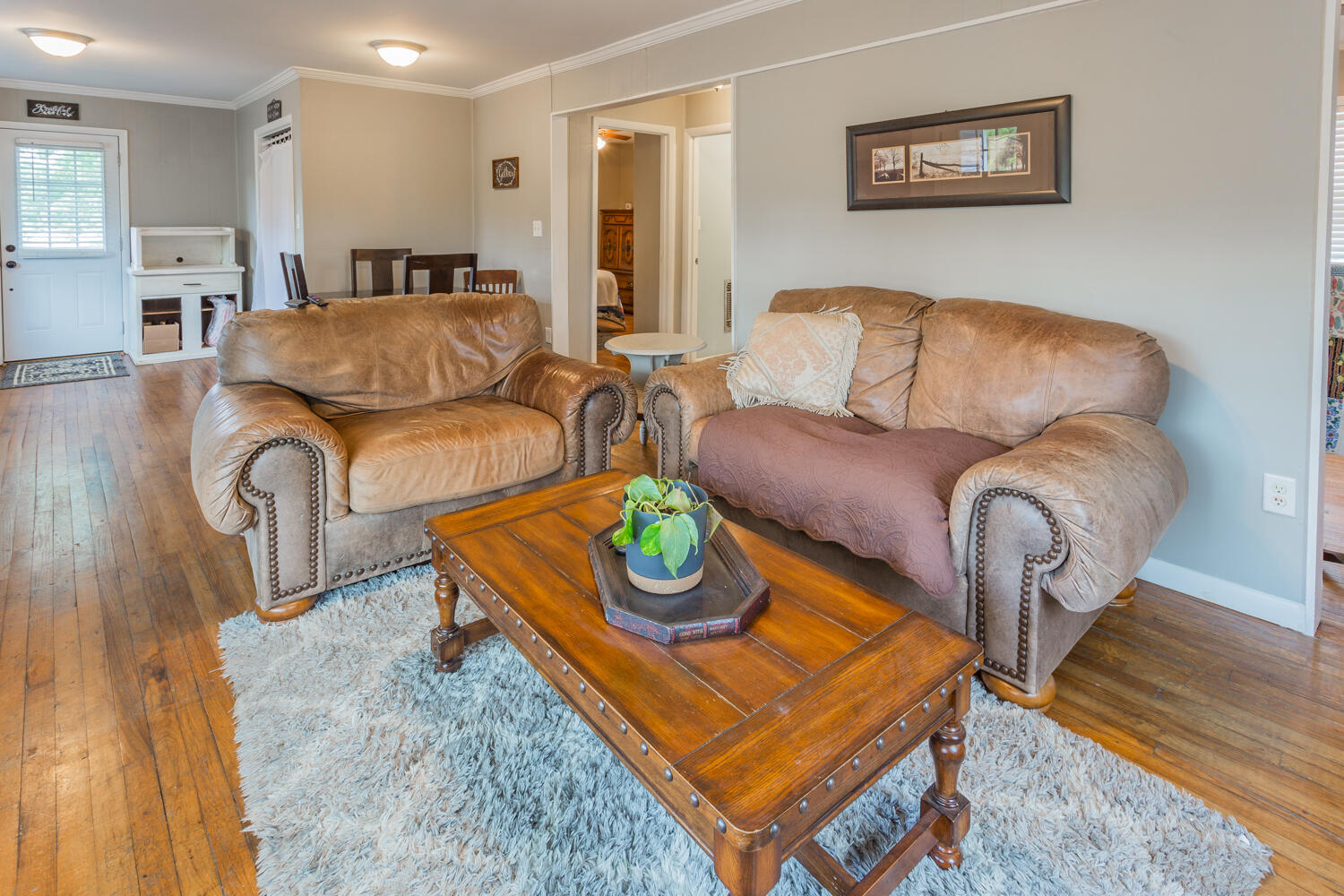 18 Center Grove Road