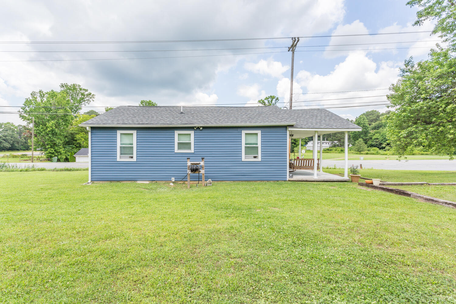 18 Center Grove Road