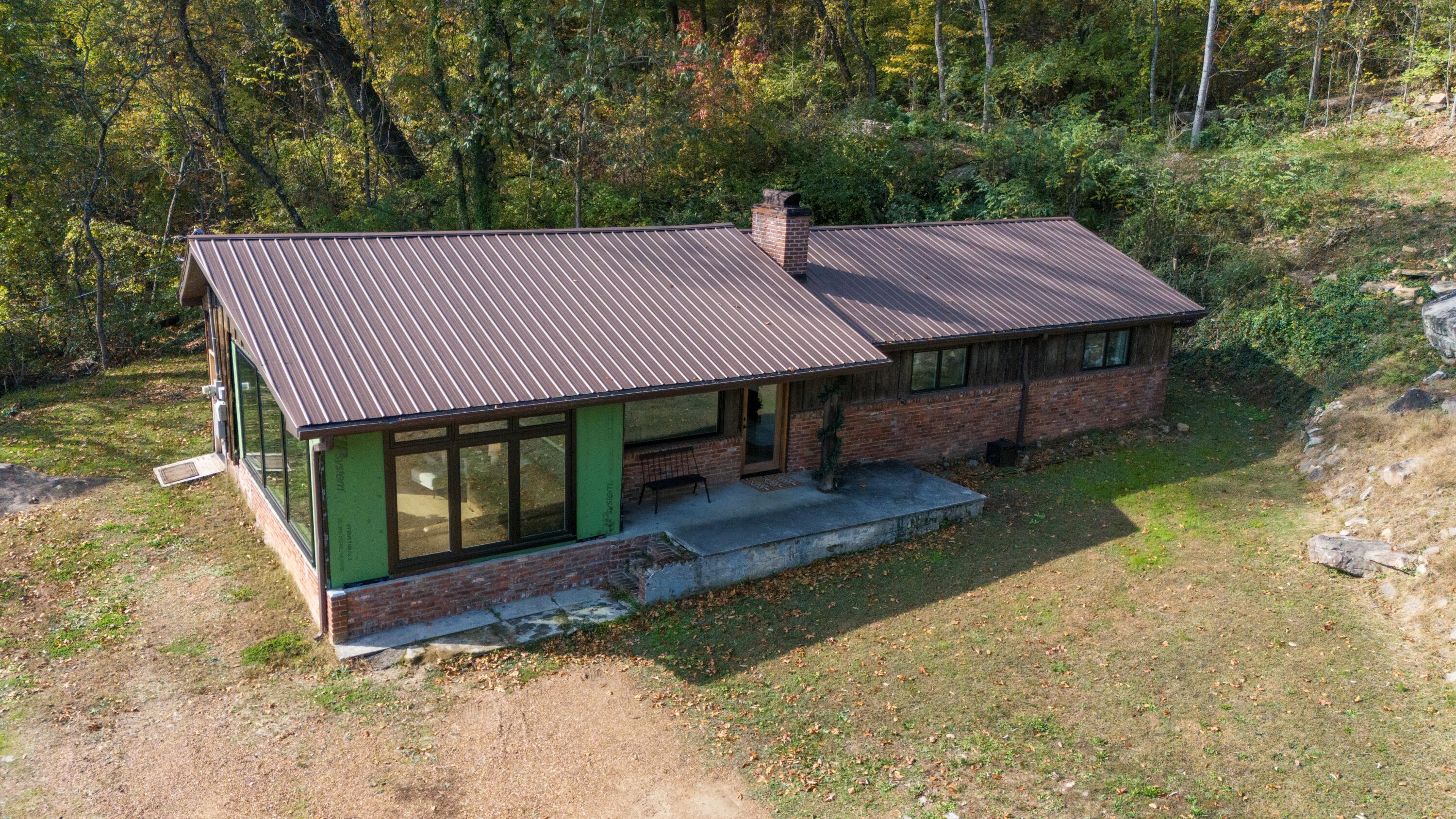4201 W Road