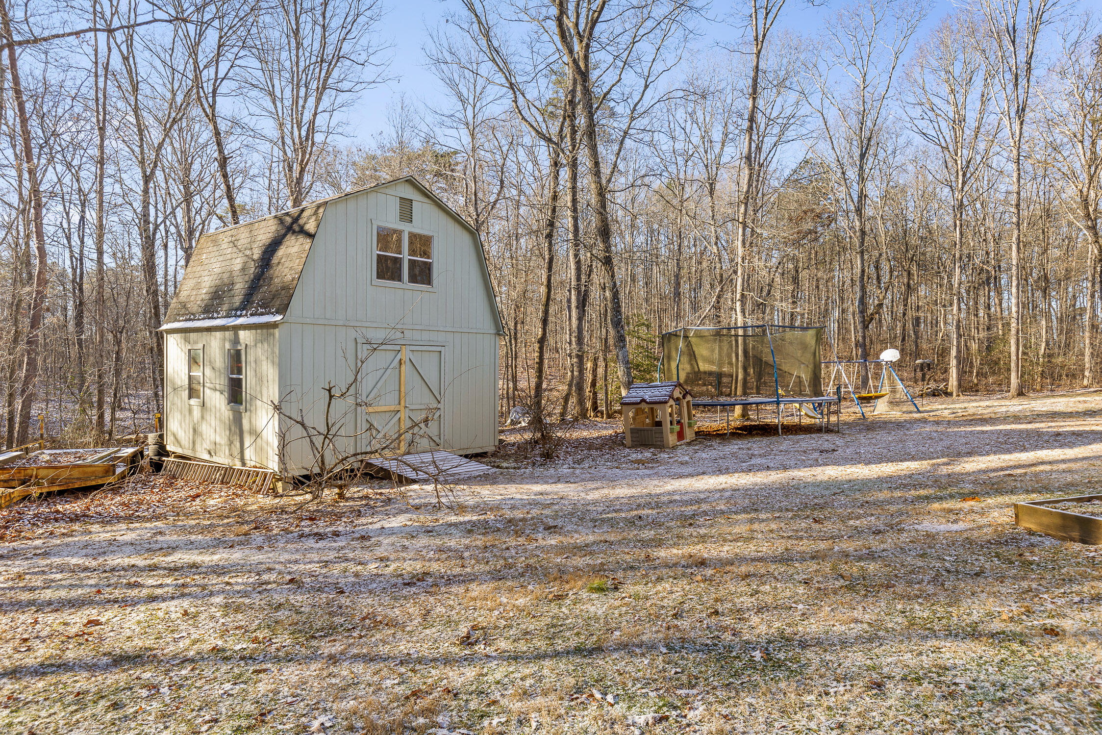 3018 Poe Road