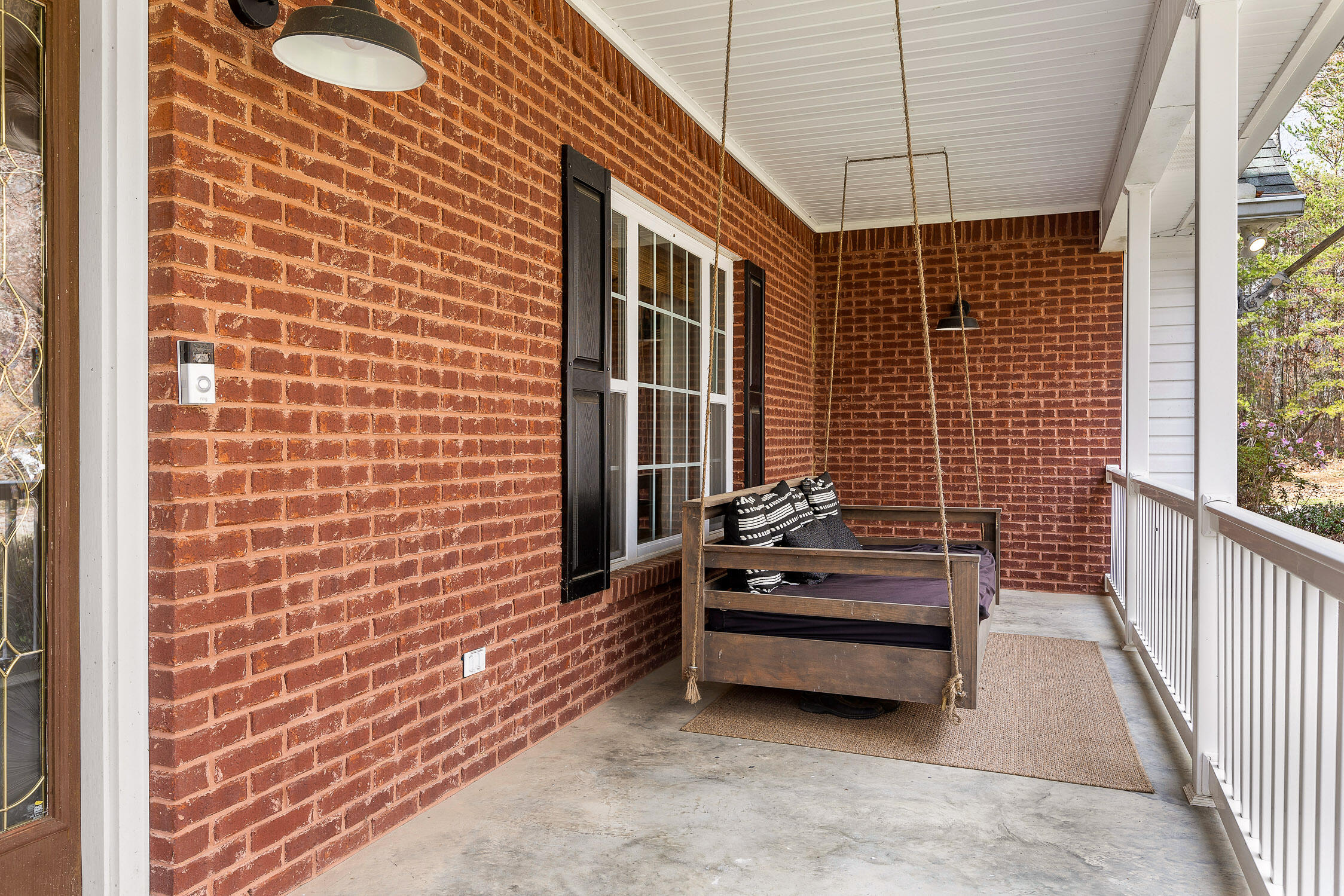 3018 Poe Road