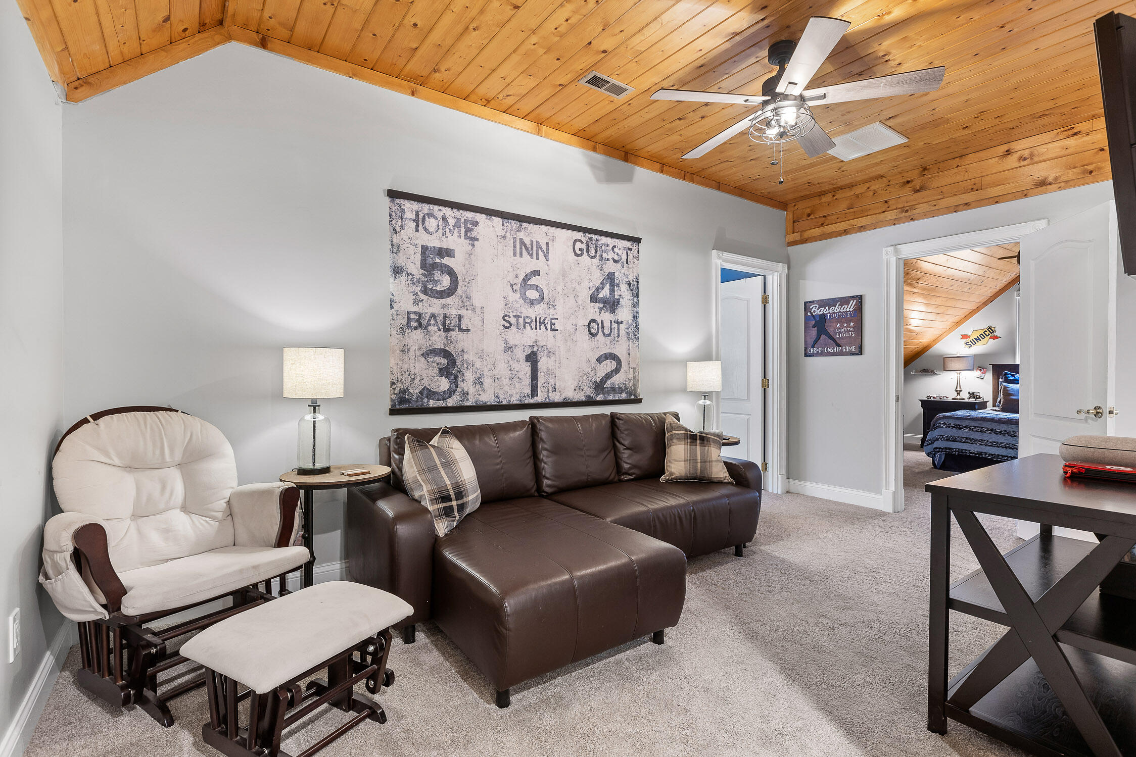 3018 Poe Road