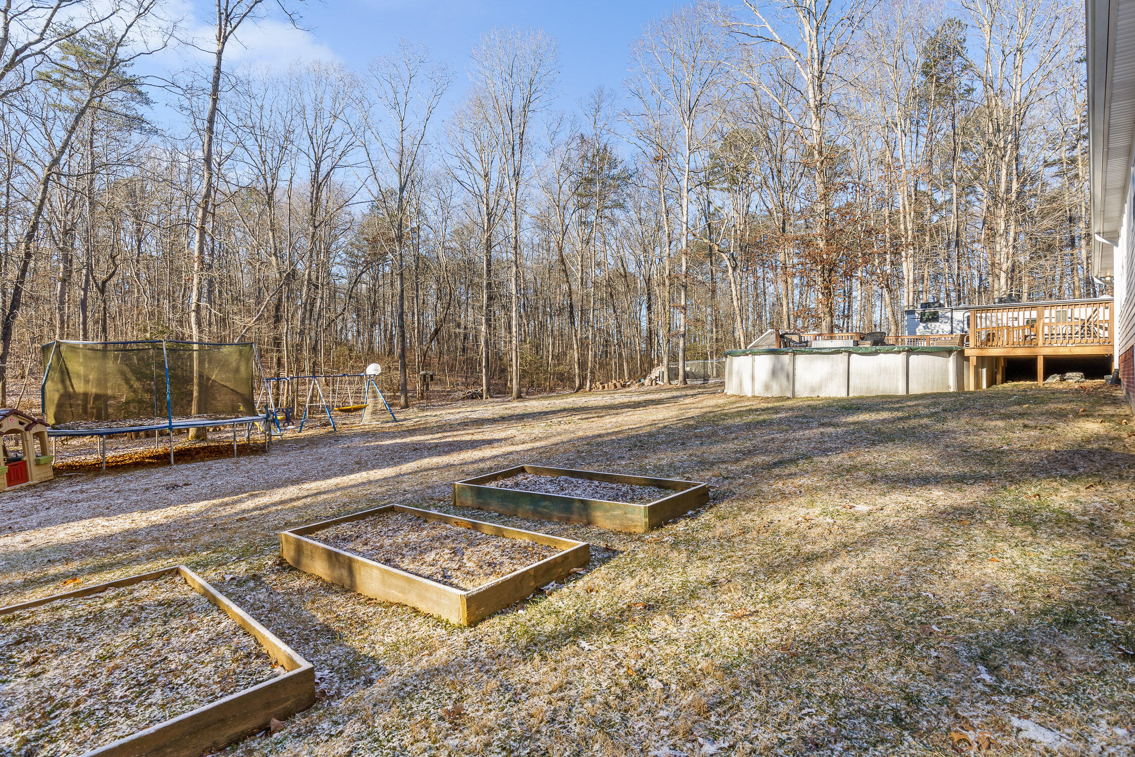 3018 Poe Road