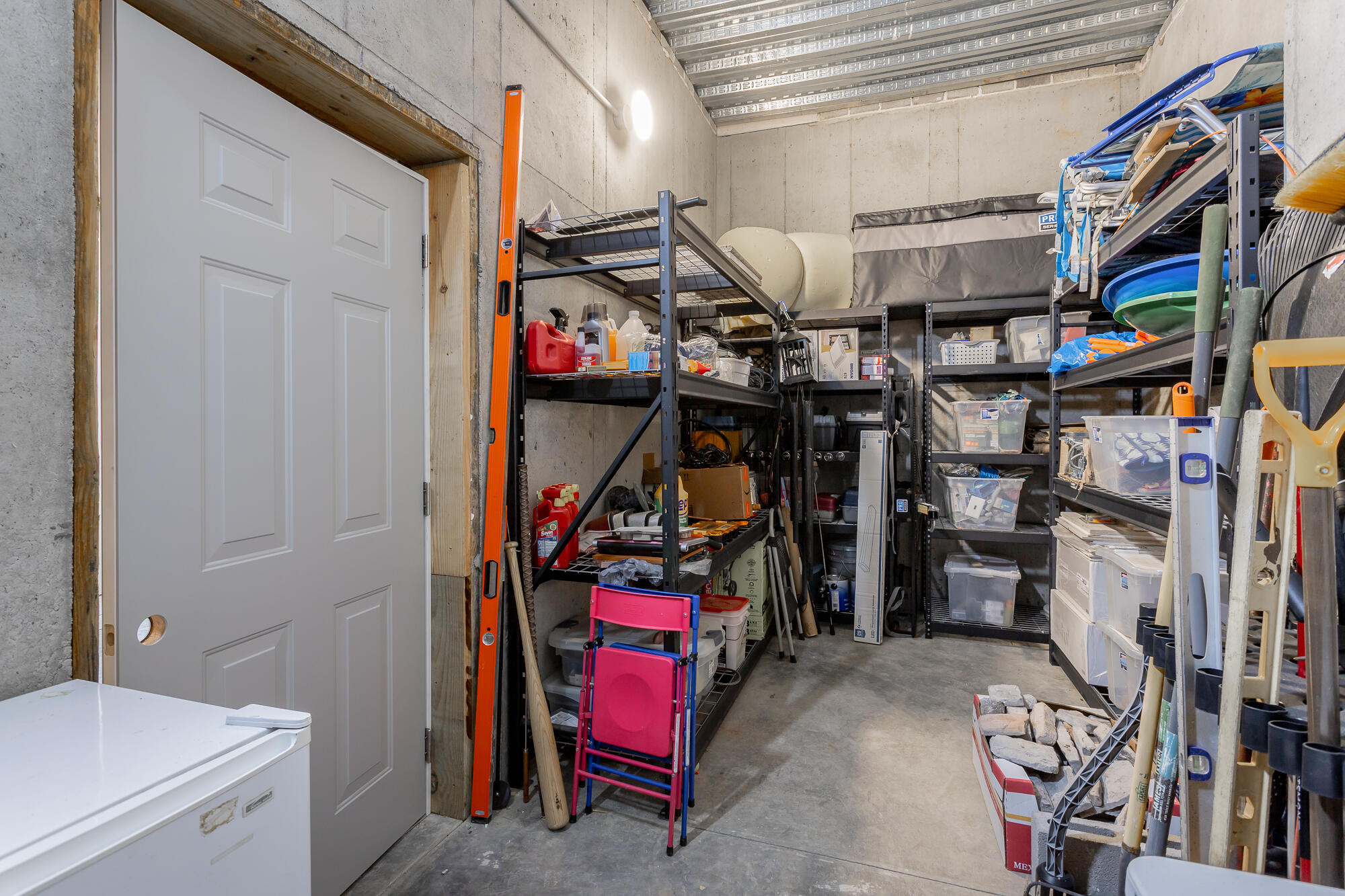 941 Equestrian Drive