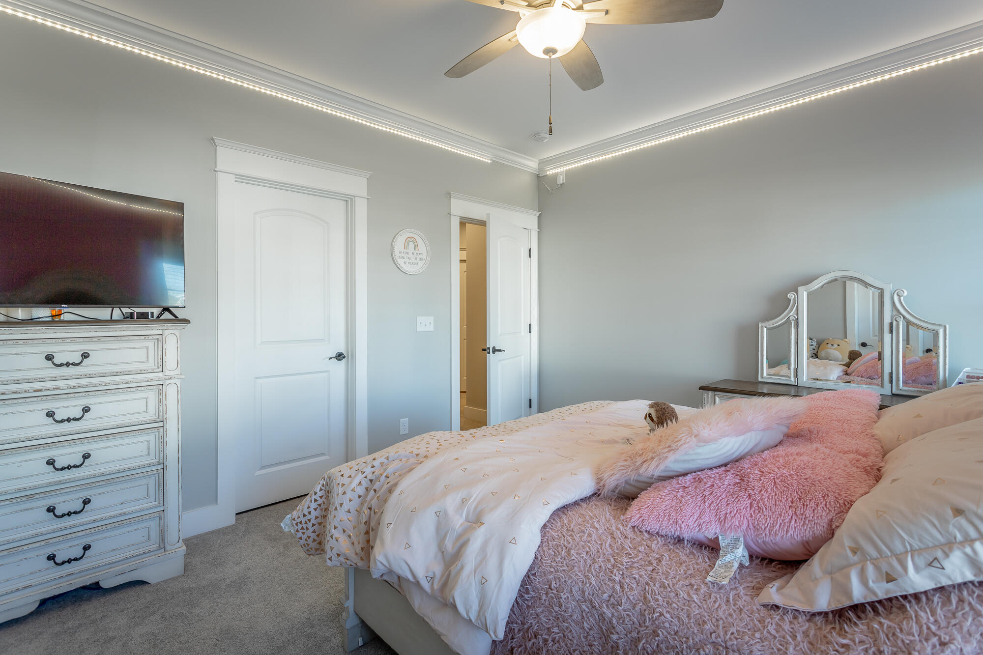941 Equestrian Drive