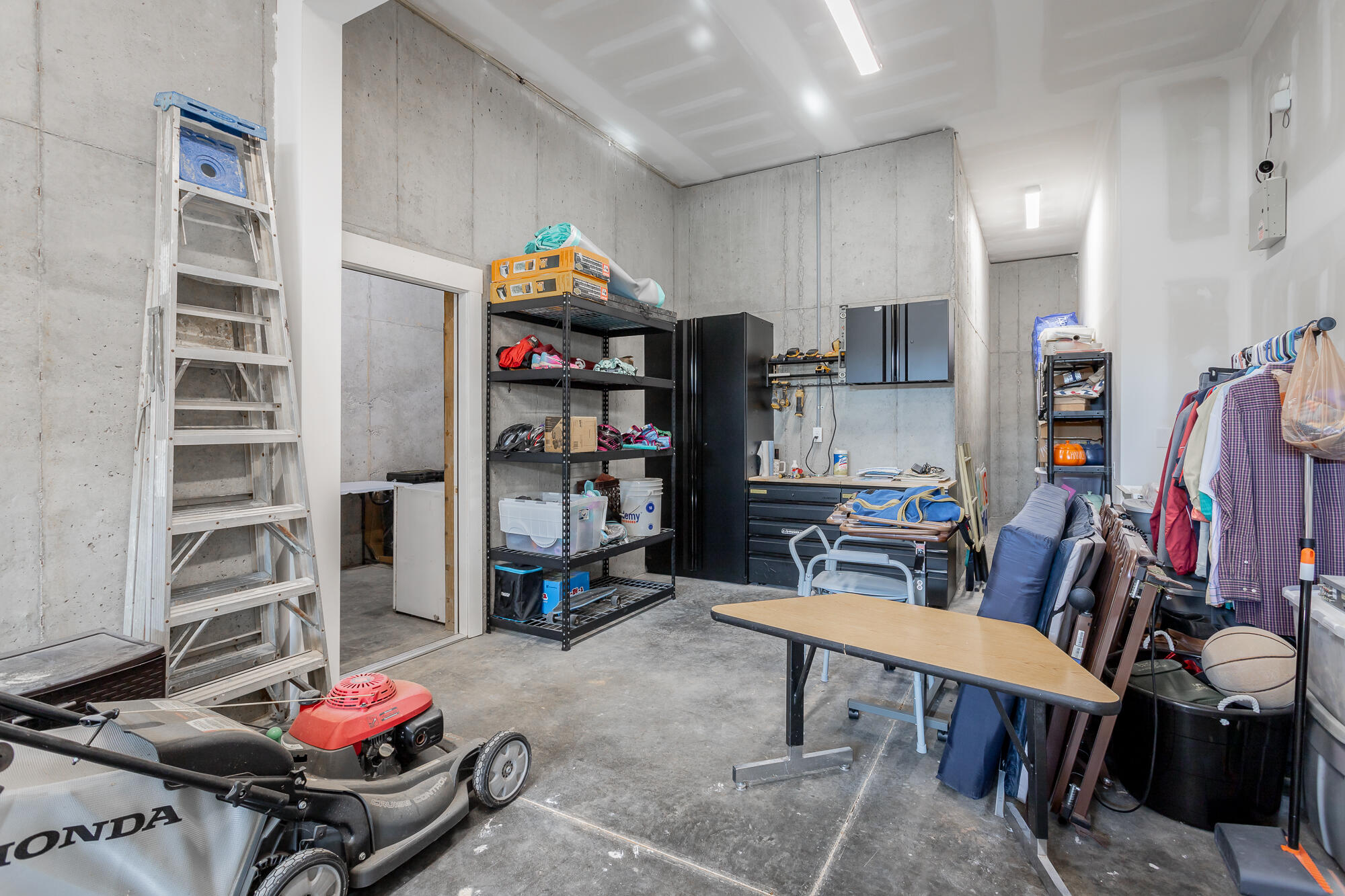 941 Equestrian Drive