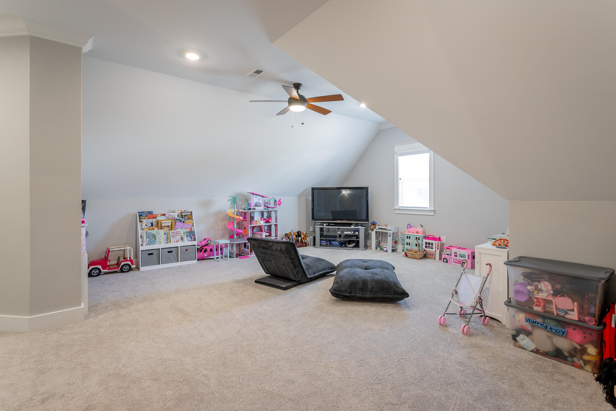 941 Equestrian Drive