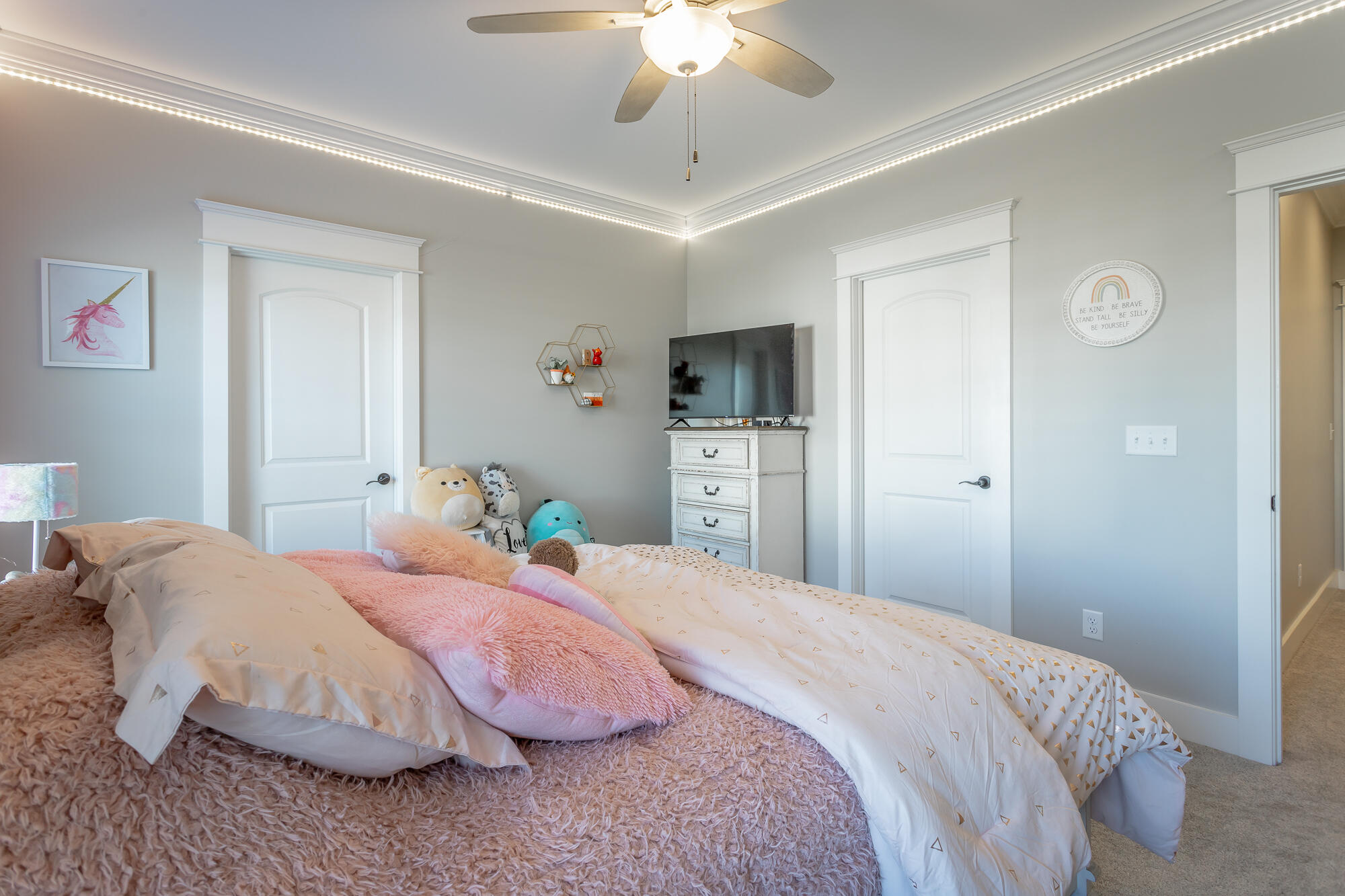 941 Equestrian Drive