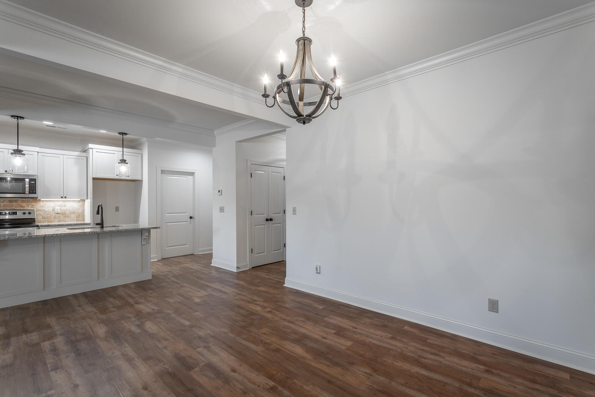 60 Brownstone Drive