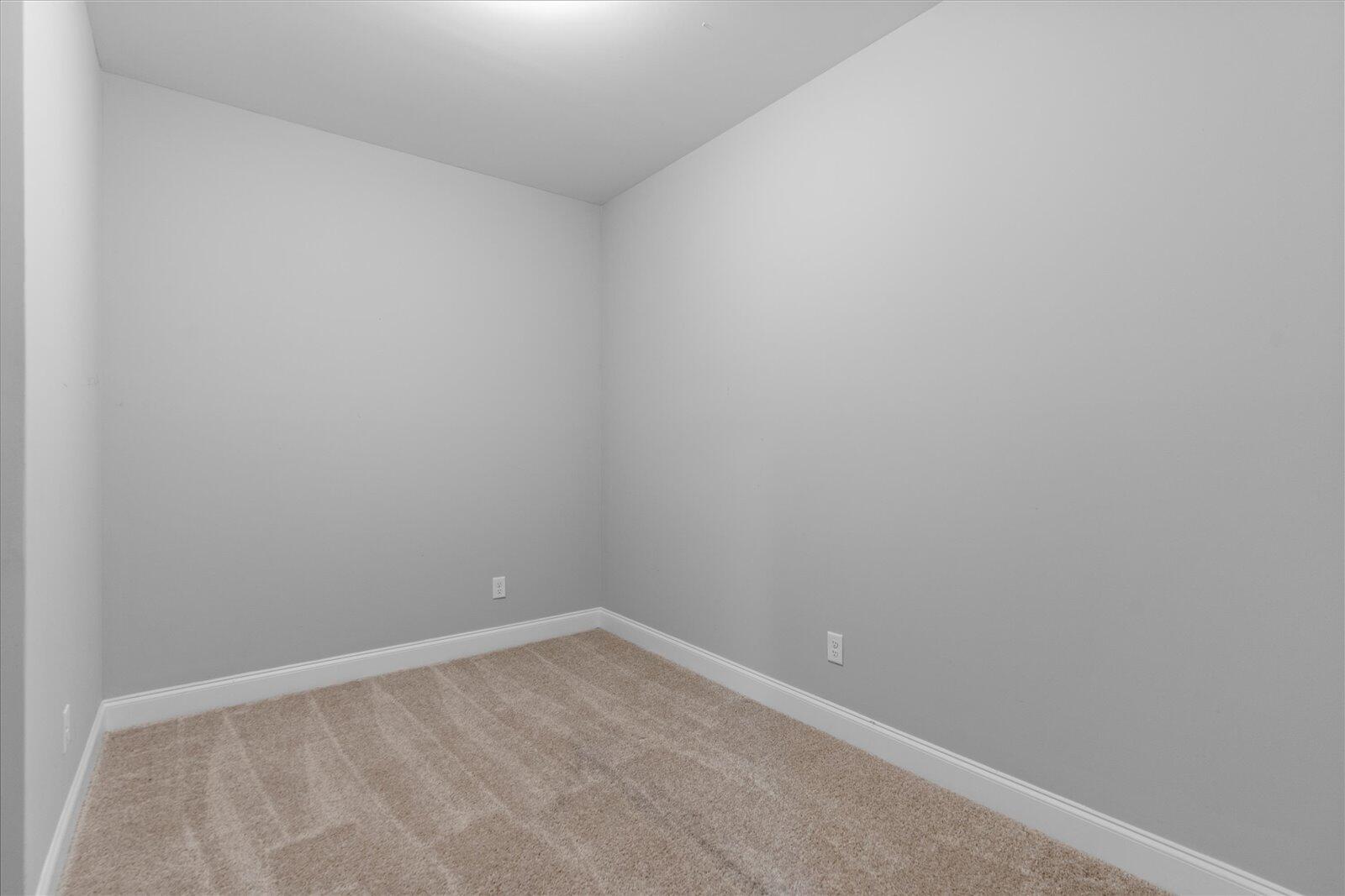 6534 Frankfurt Road, Lot No. 1517