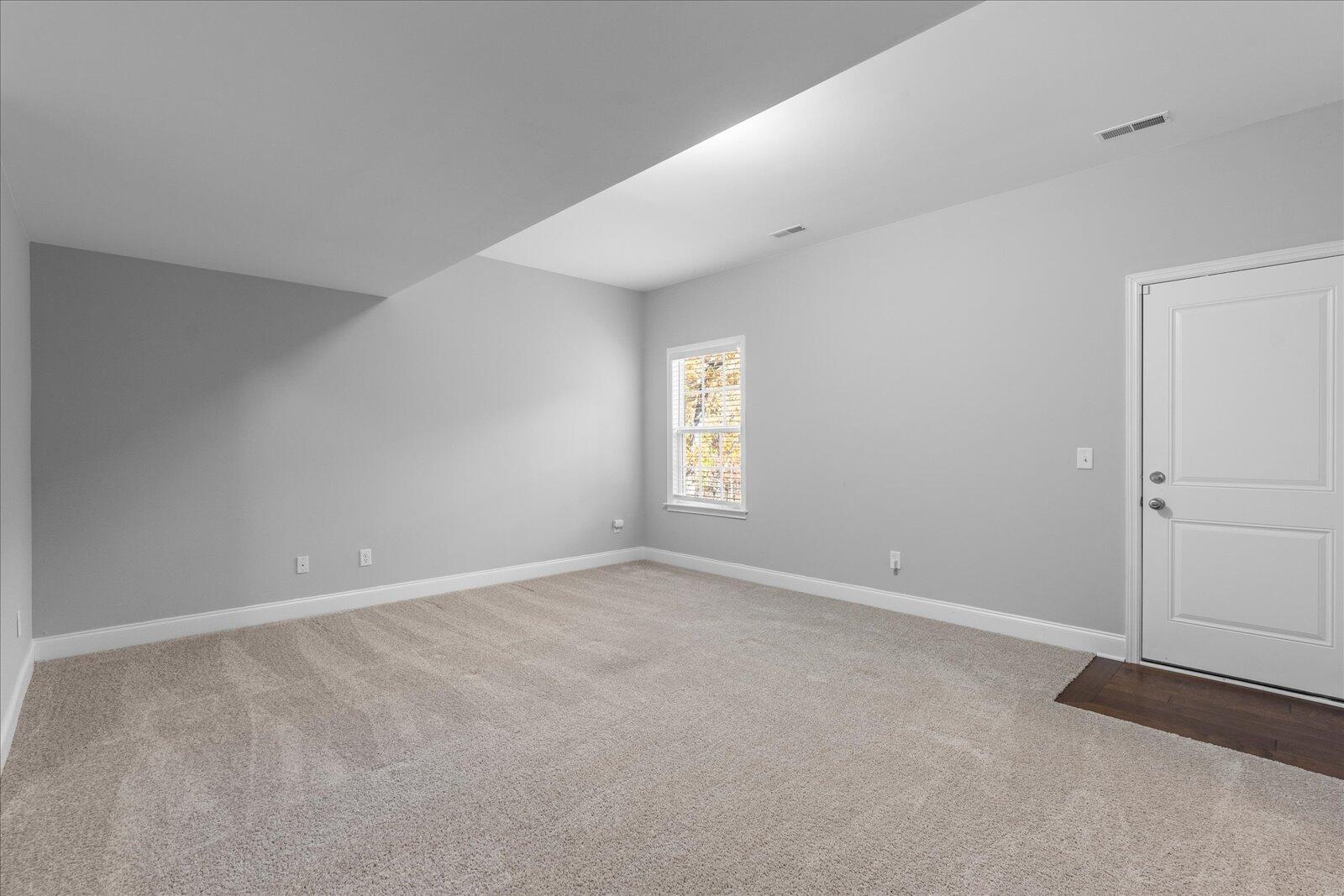 6534 Frankfurt Road, Lot No. 1517