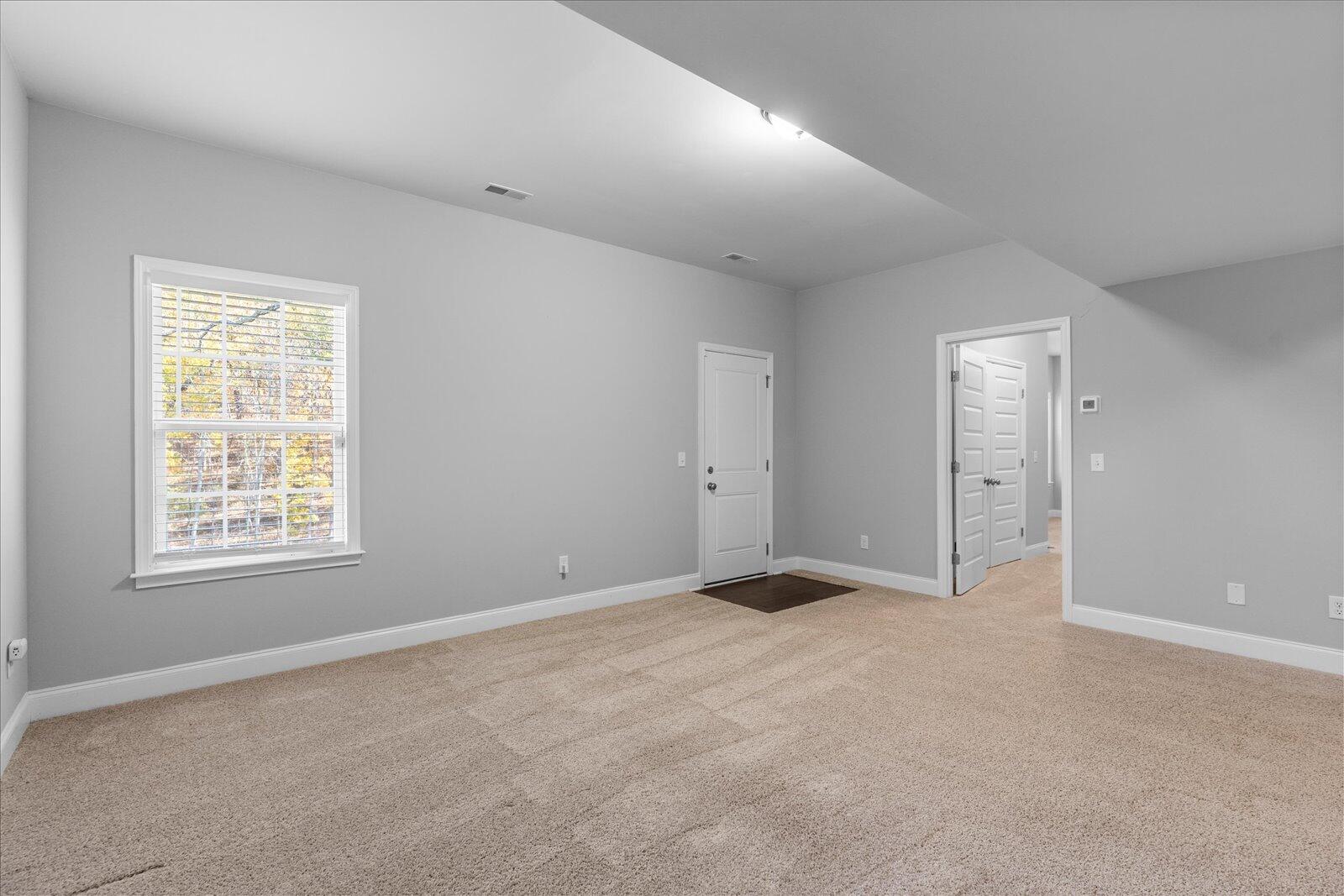 6534 Frankfurt Road, Lot No. 1517