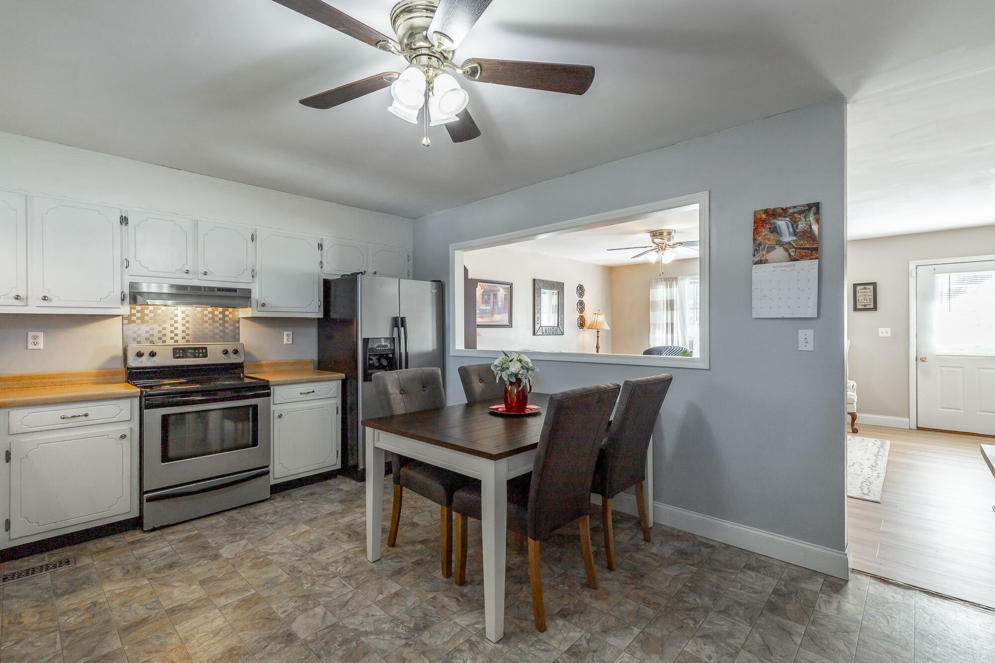 207 Smoketree Circle