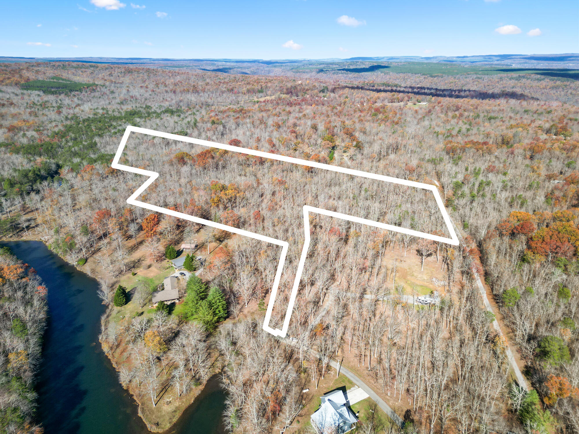 845 Tranquil Acres
