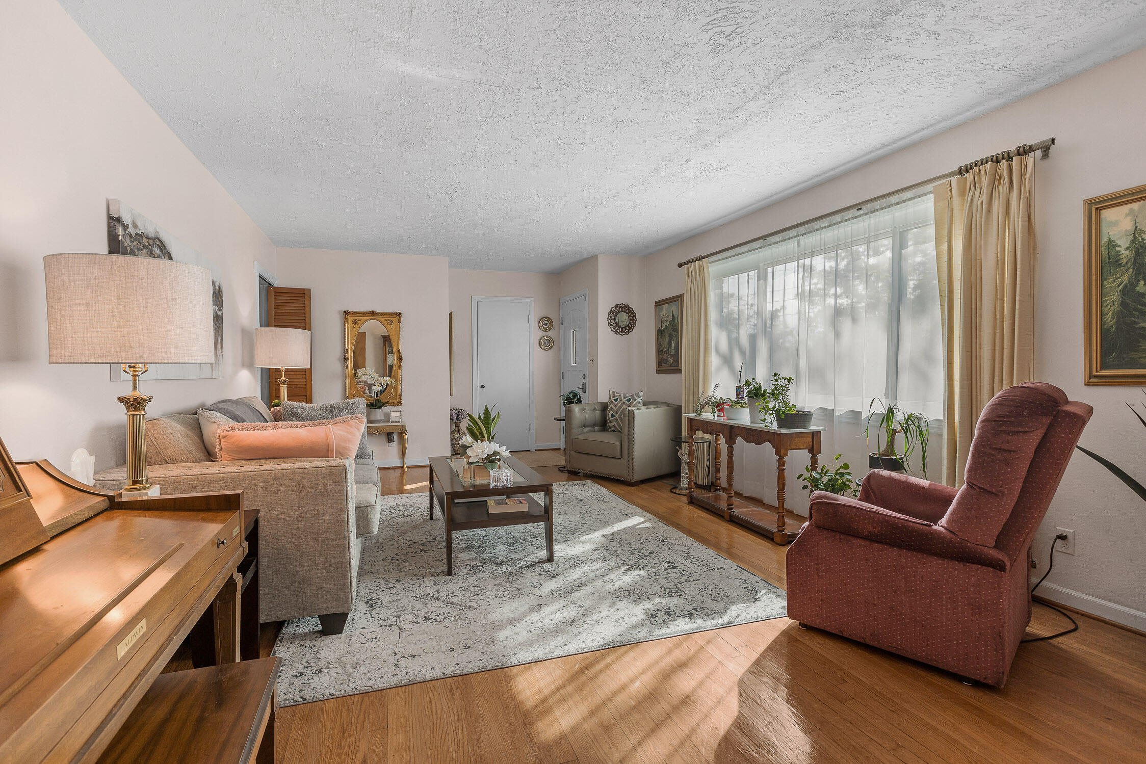 4207 Howell Road