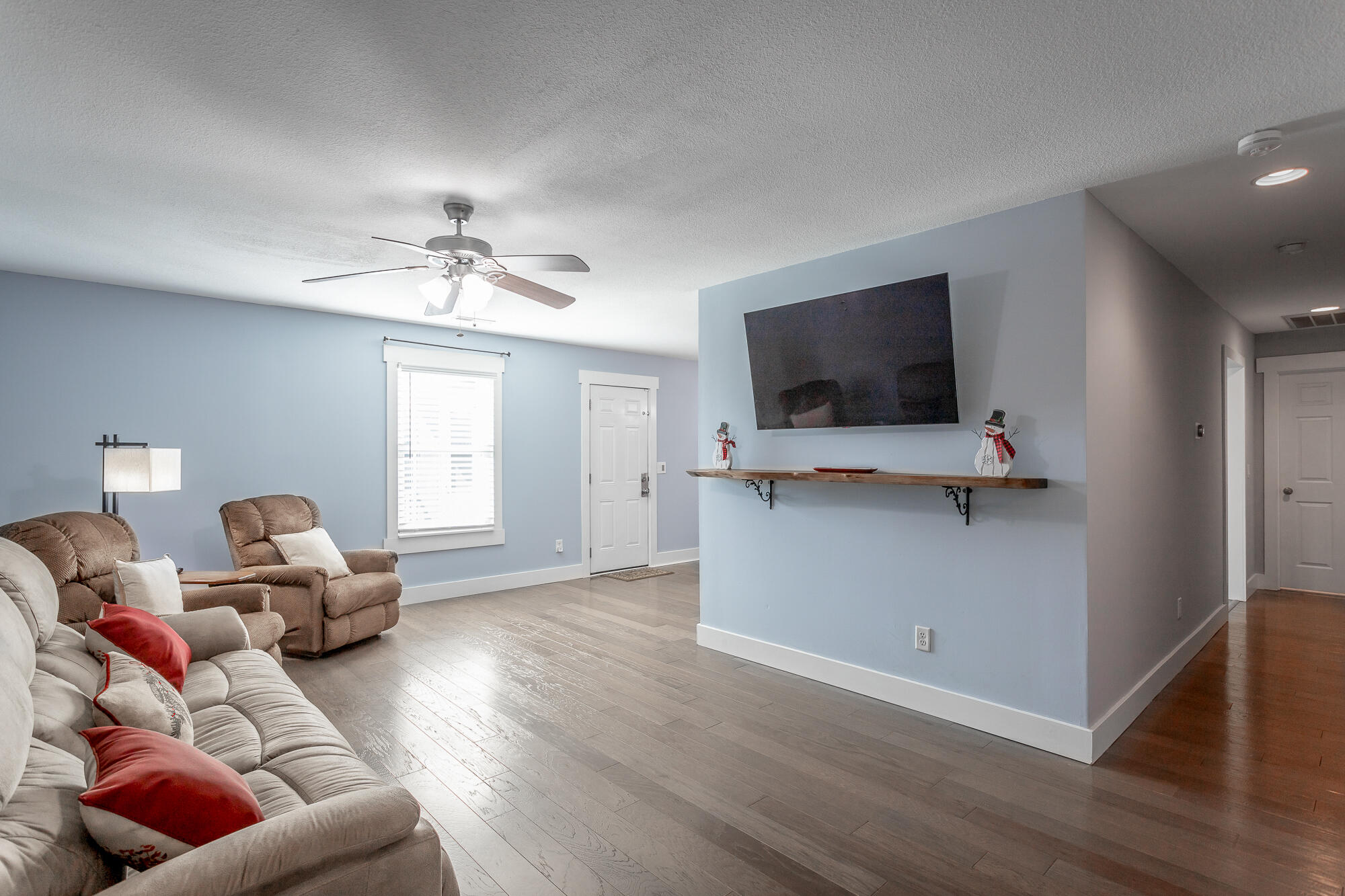 9767 Falcon Crest Drive