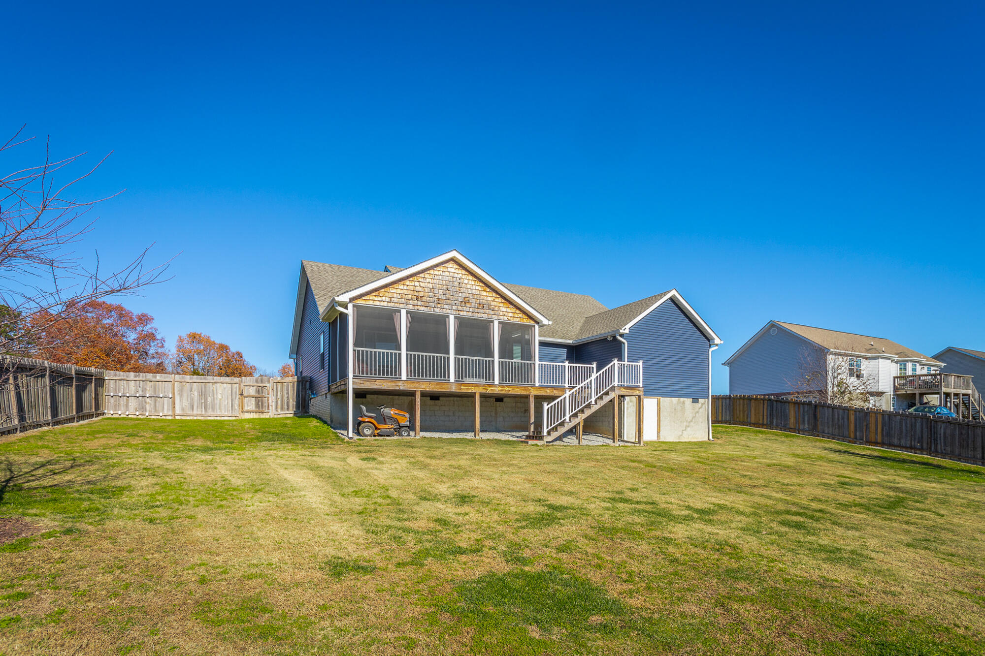 9767 Falcon Crest Drive