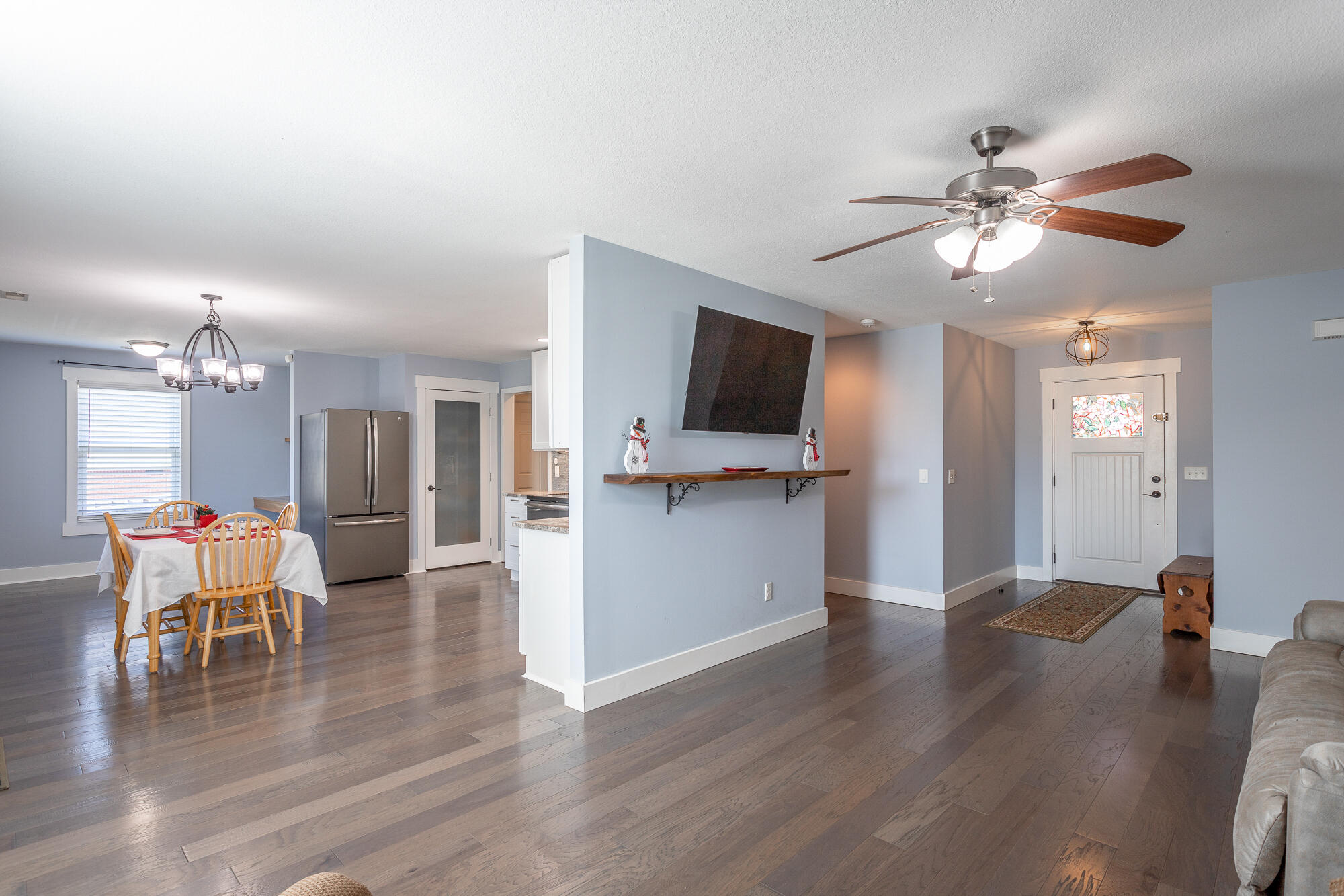 9767 Falcon Crest Drive