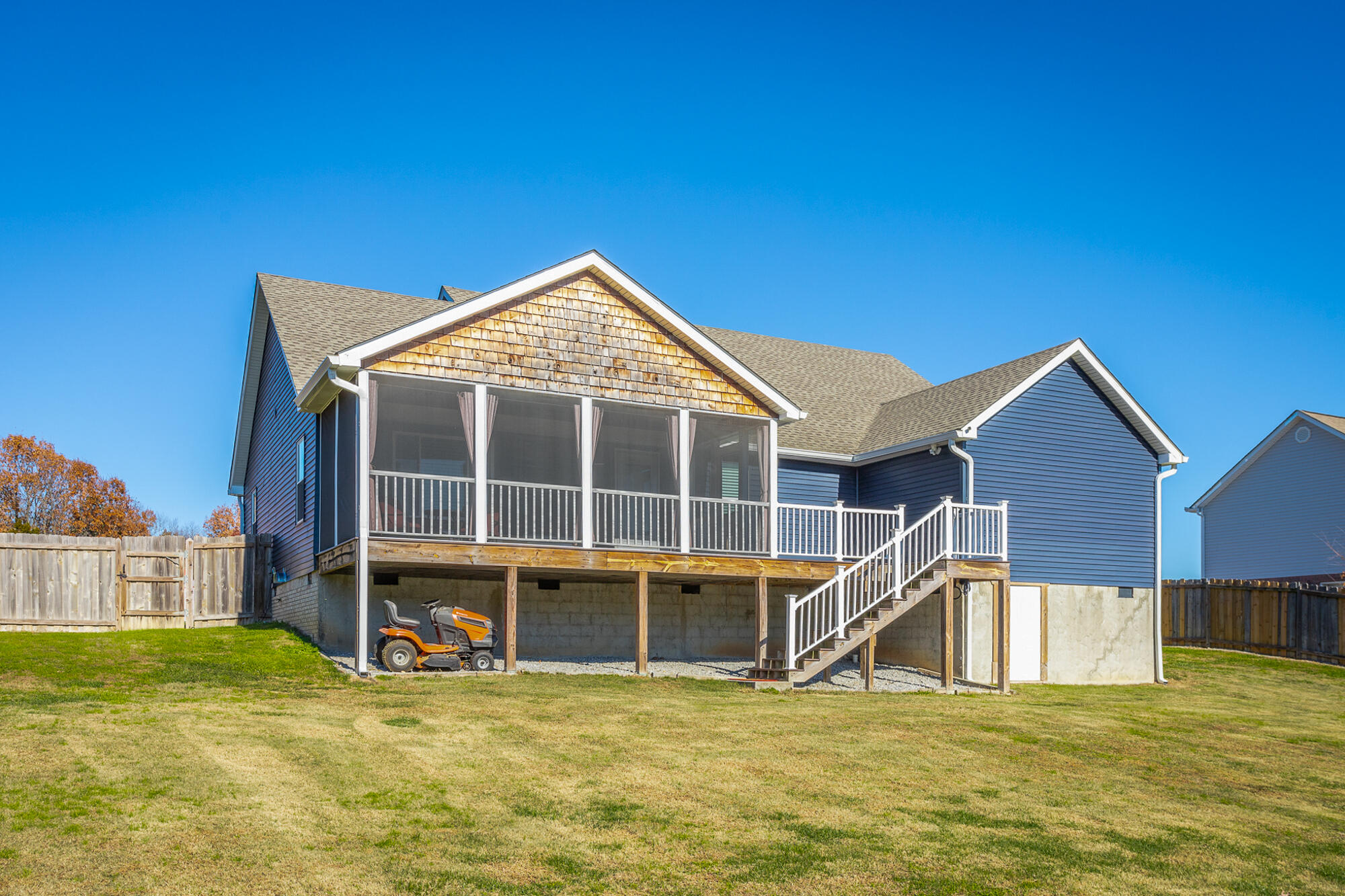 9767 Falcon Crest Drive