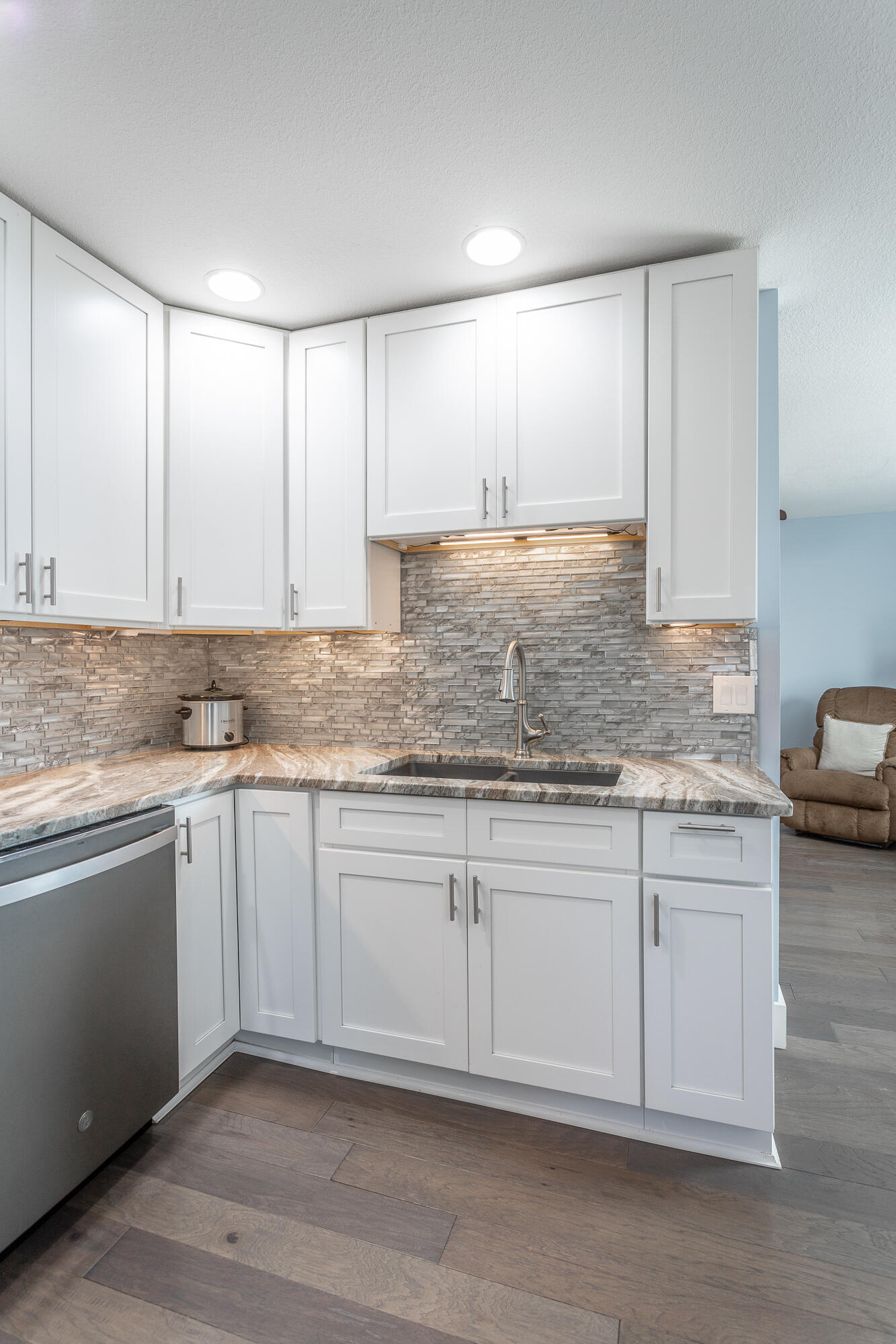 9767 Falcon Crest Drive