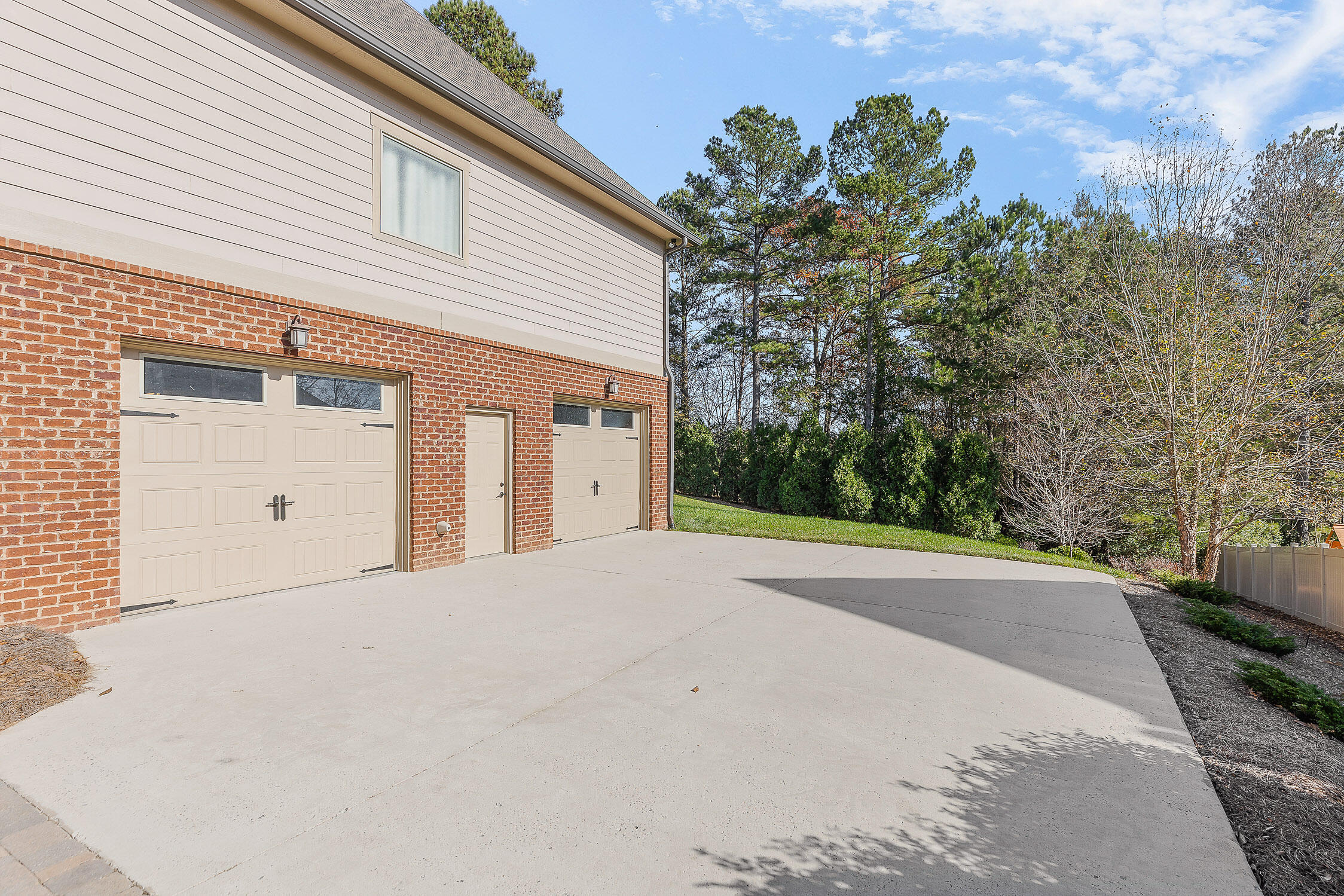 11190 Captains Cove Drive