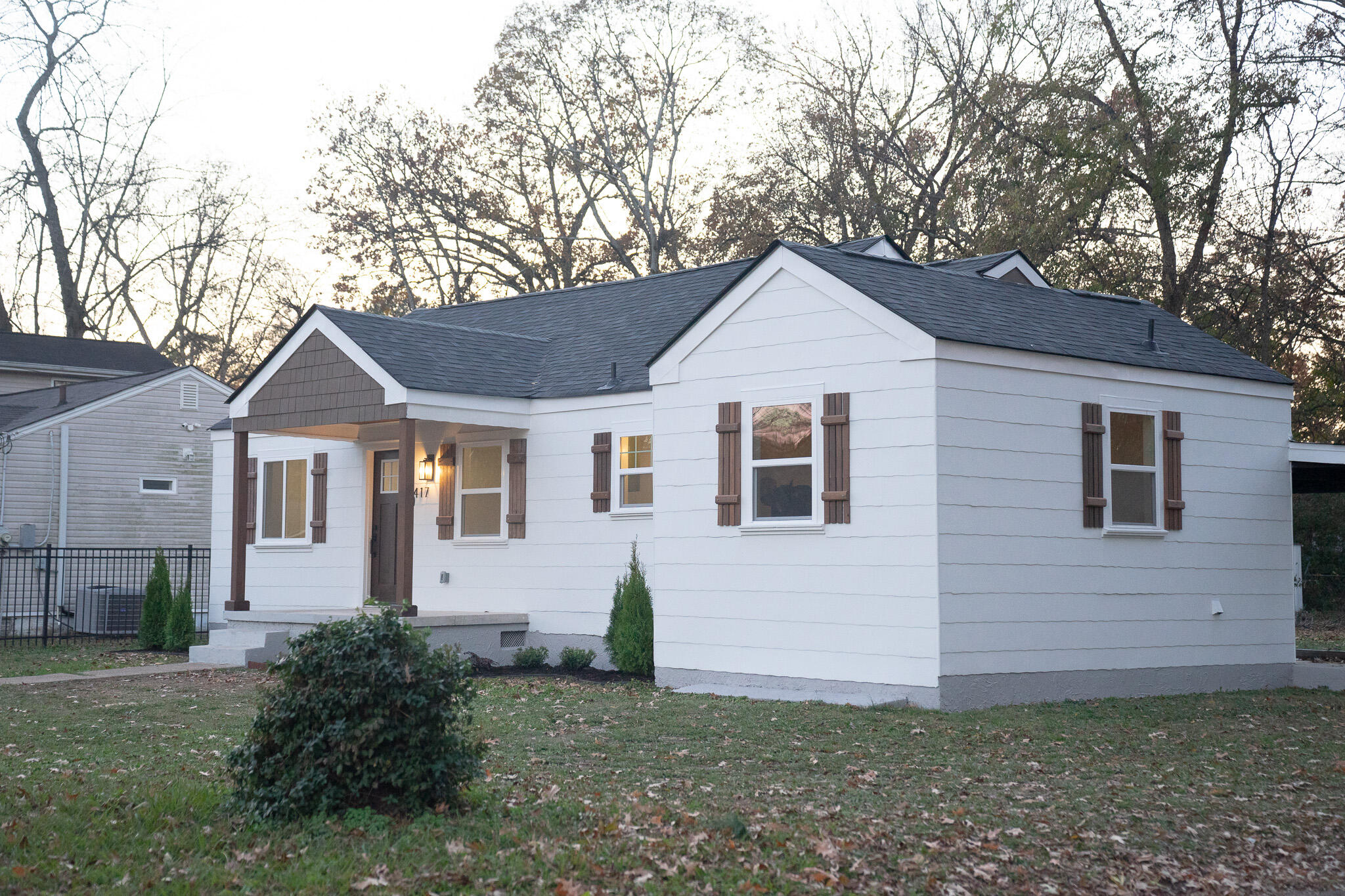 417 N Lovell Avenue