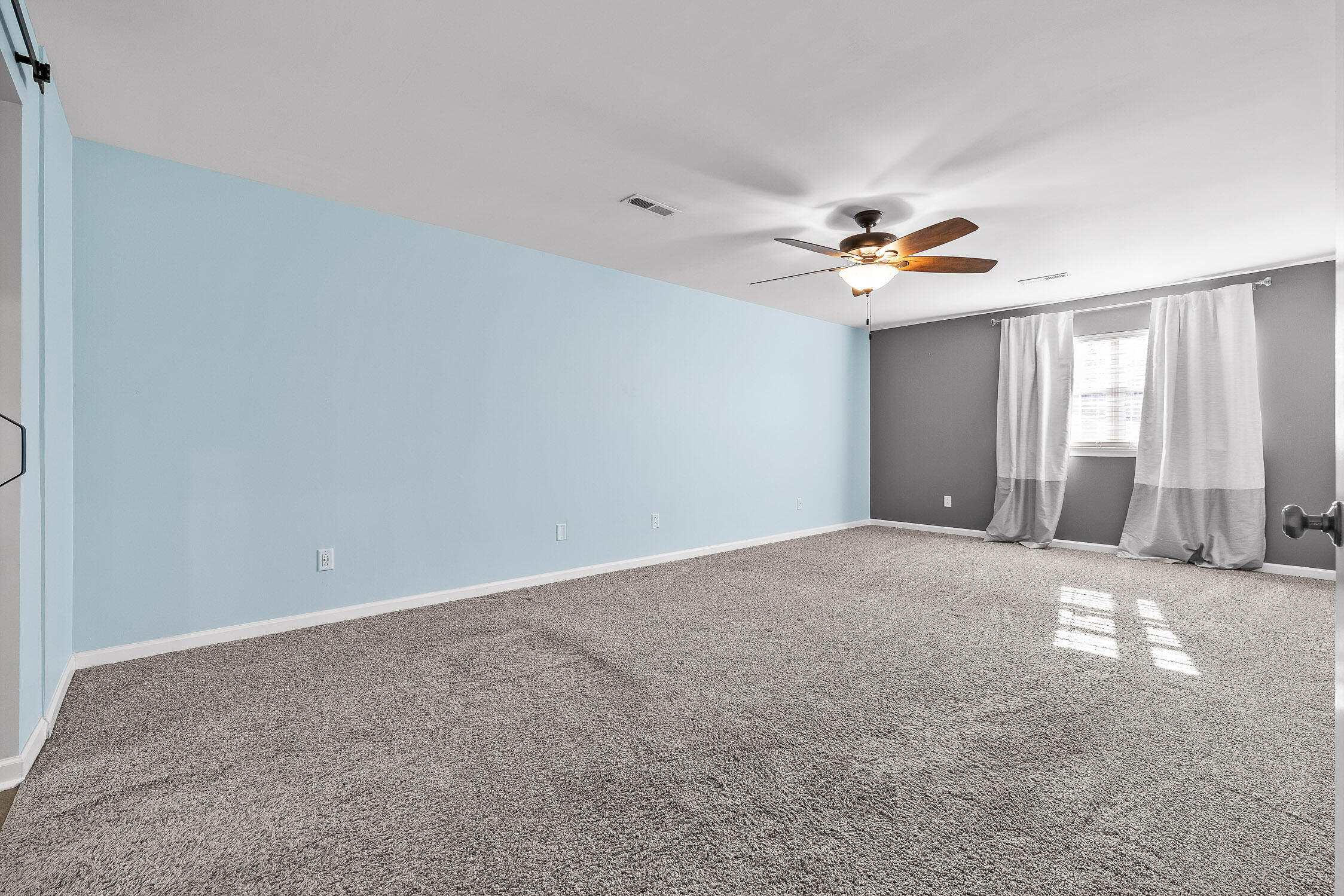 822 Stone Crest Circle