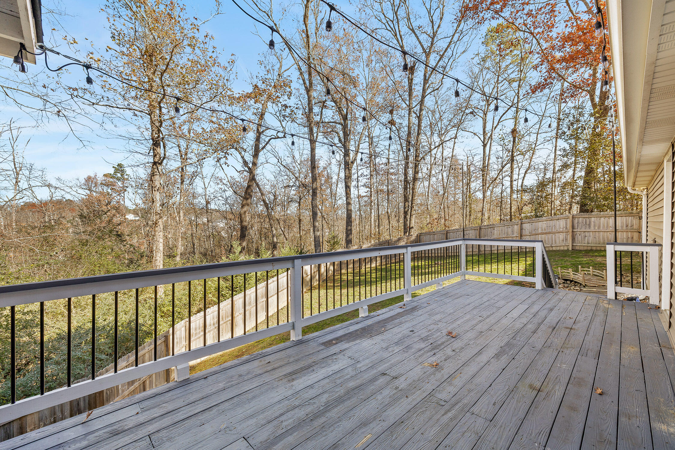 822 Stone Crest Circle