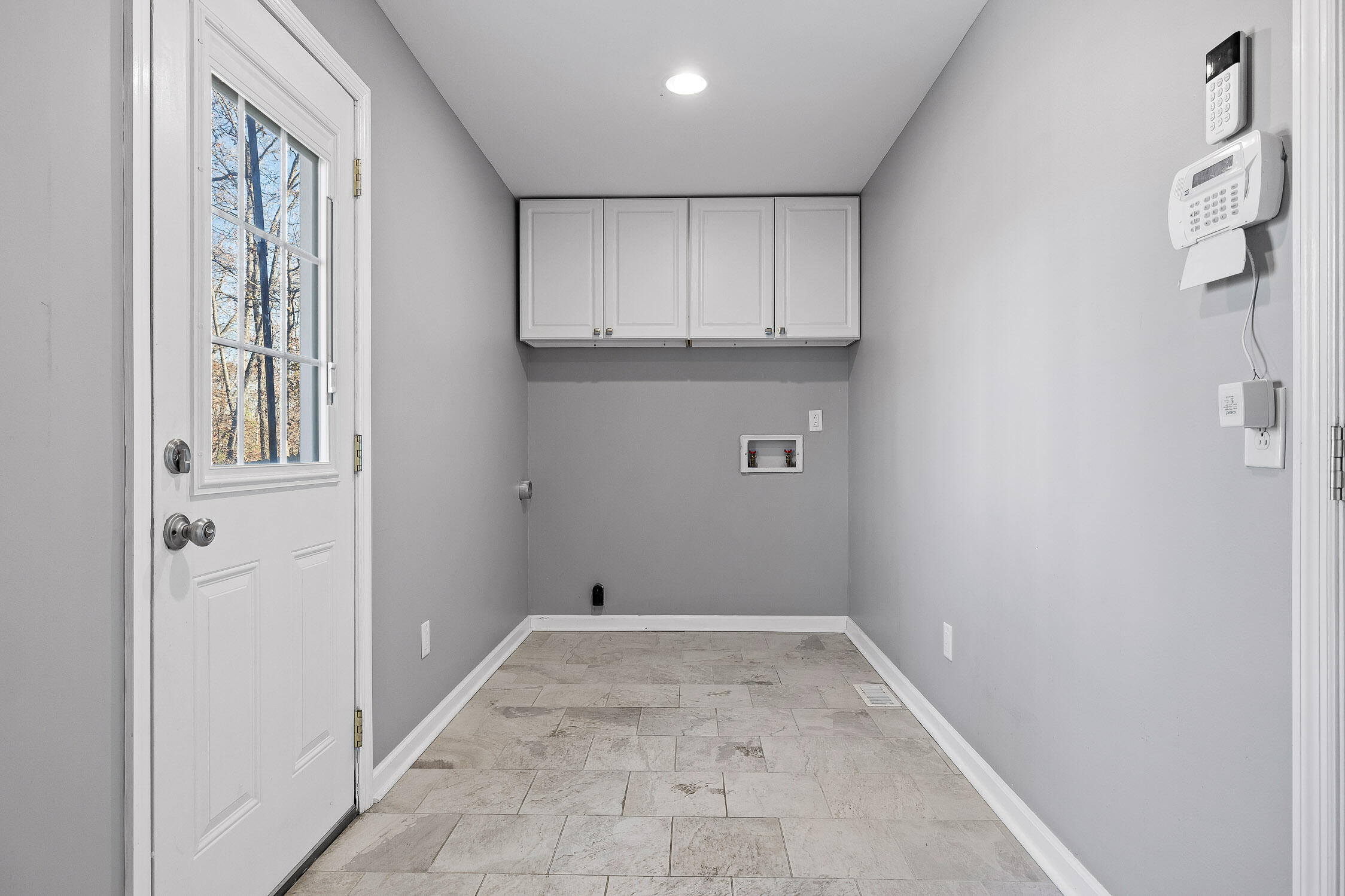 822 Stone Crest Circle