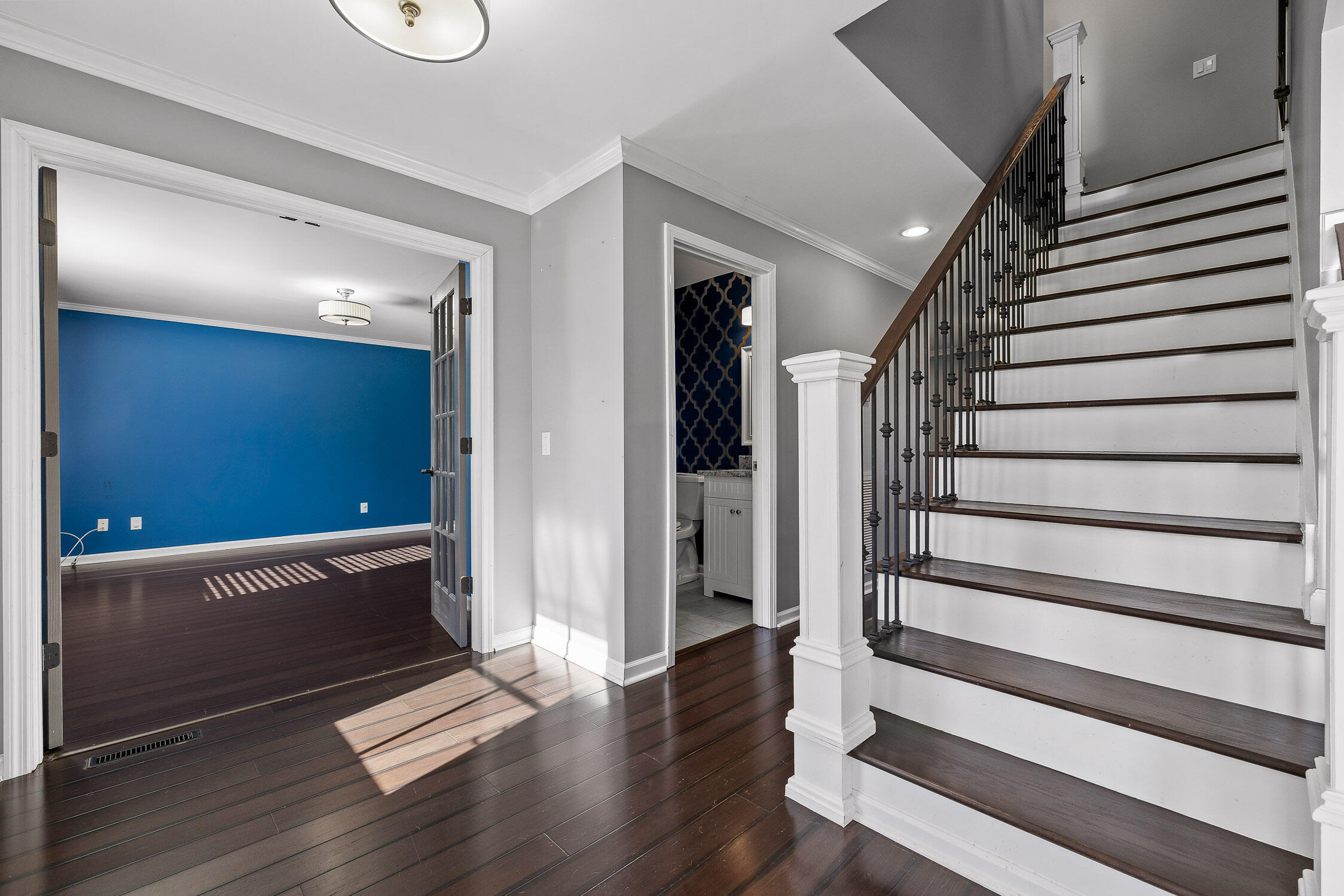 822 Stone Crest Circle